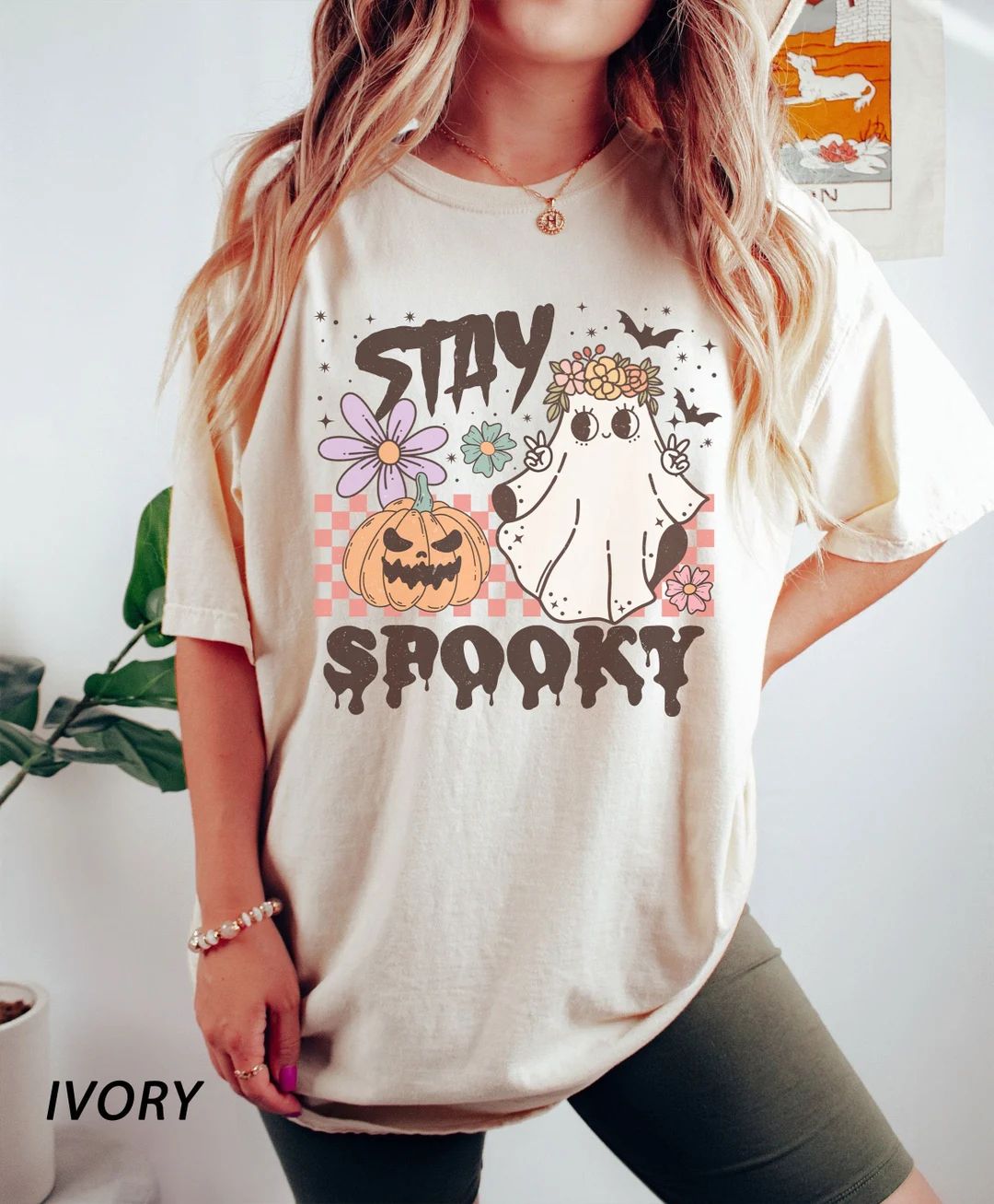 Comfort Colors® Retro Halloween T-shirt Vintage Ghost - Etsy | Etsy (US)