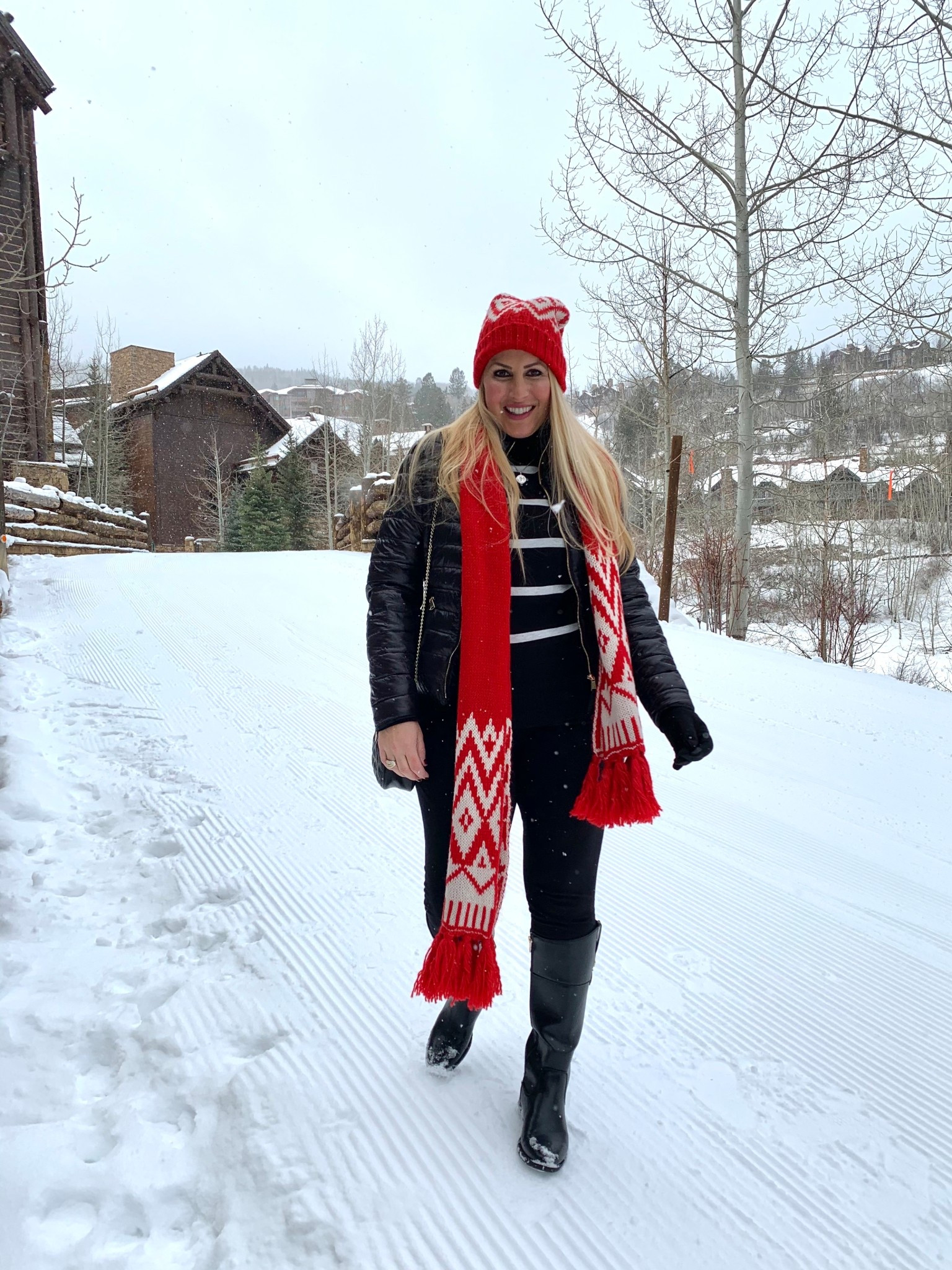 Casual winter outfit 

Puffer jacket large, Black fleece leggings large, Pom hat, scarf, knee high boots 

#LTKSeasonal #LTKFindsUnder100 #LTKOver40 #LTKWorkwear #LTKActive #LTKSaleAlert #LTKFindsUnder50 #LTKGiftGuide #LTKHoliday #LTKMidsize #LTKTravel #LTKgrwm #LTKootd