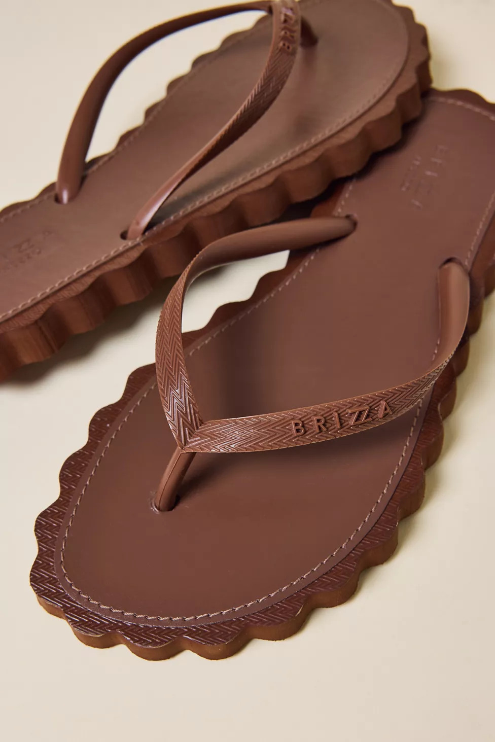 Brizza Arezzo Scalloped Thong Sandals | Urban Outfitters (US and RoW)