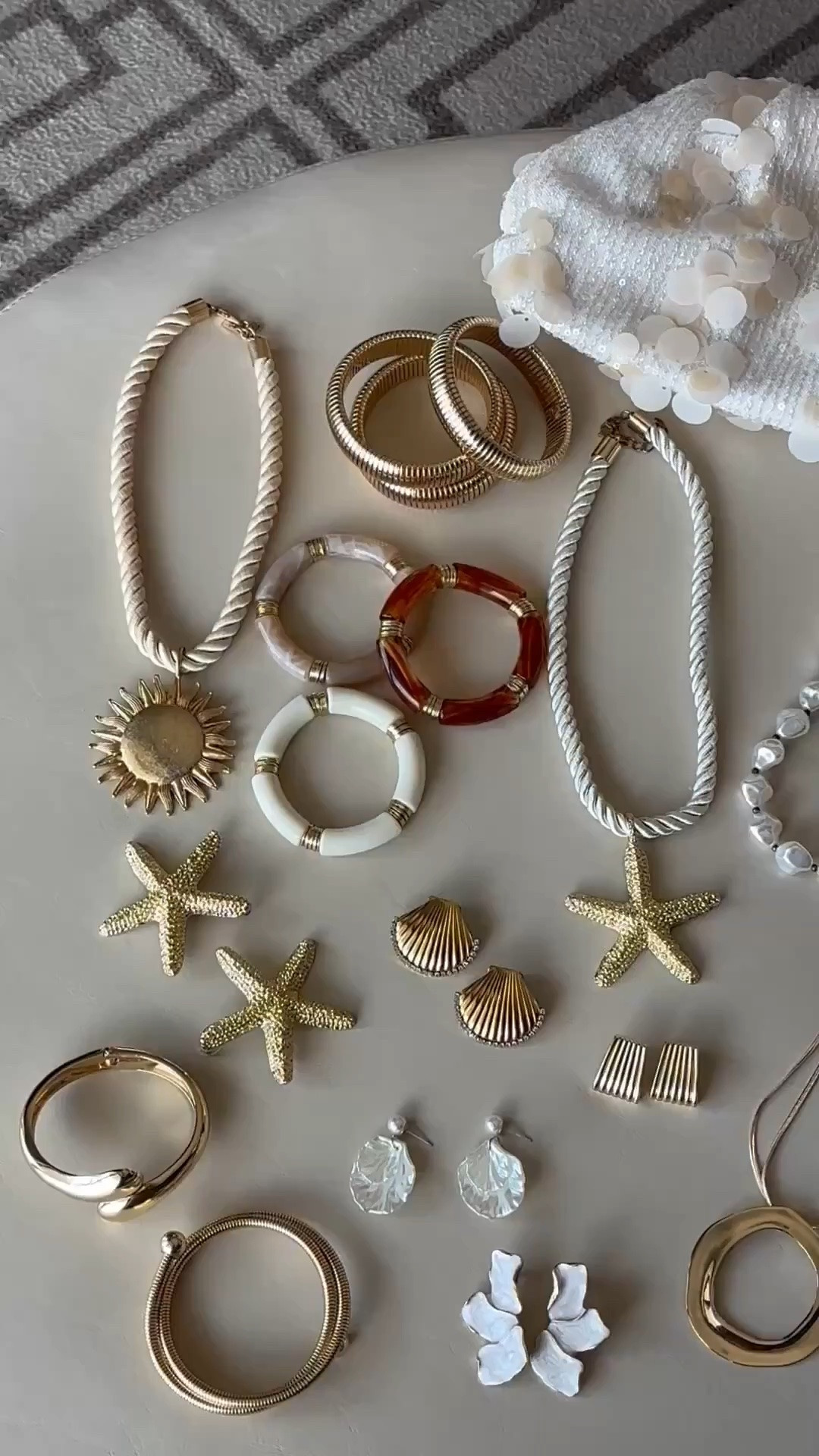Accessories I brought on vacation from Amazon! 🤍 



Jewelry, accessories, vacation outfits beach, travel outfits, summer outfits, sidneymarieduke

#LTKSeasonal #LTKTravel #LTKSaleAlert