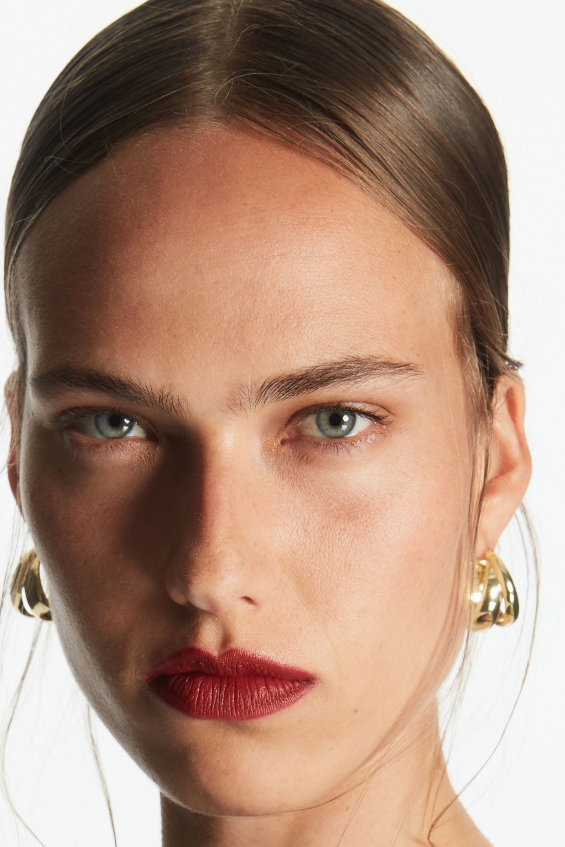 LAYERED HOOP EARRINGS - GOLD - COS | COS (EU)