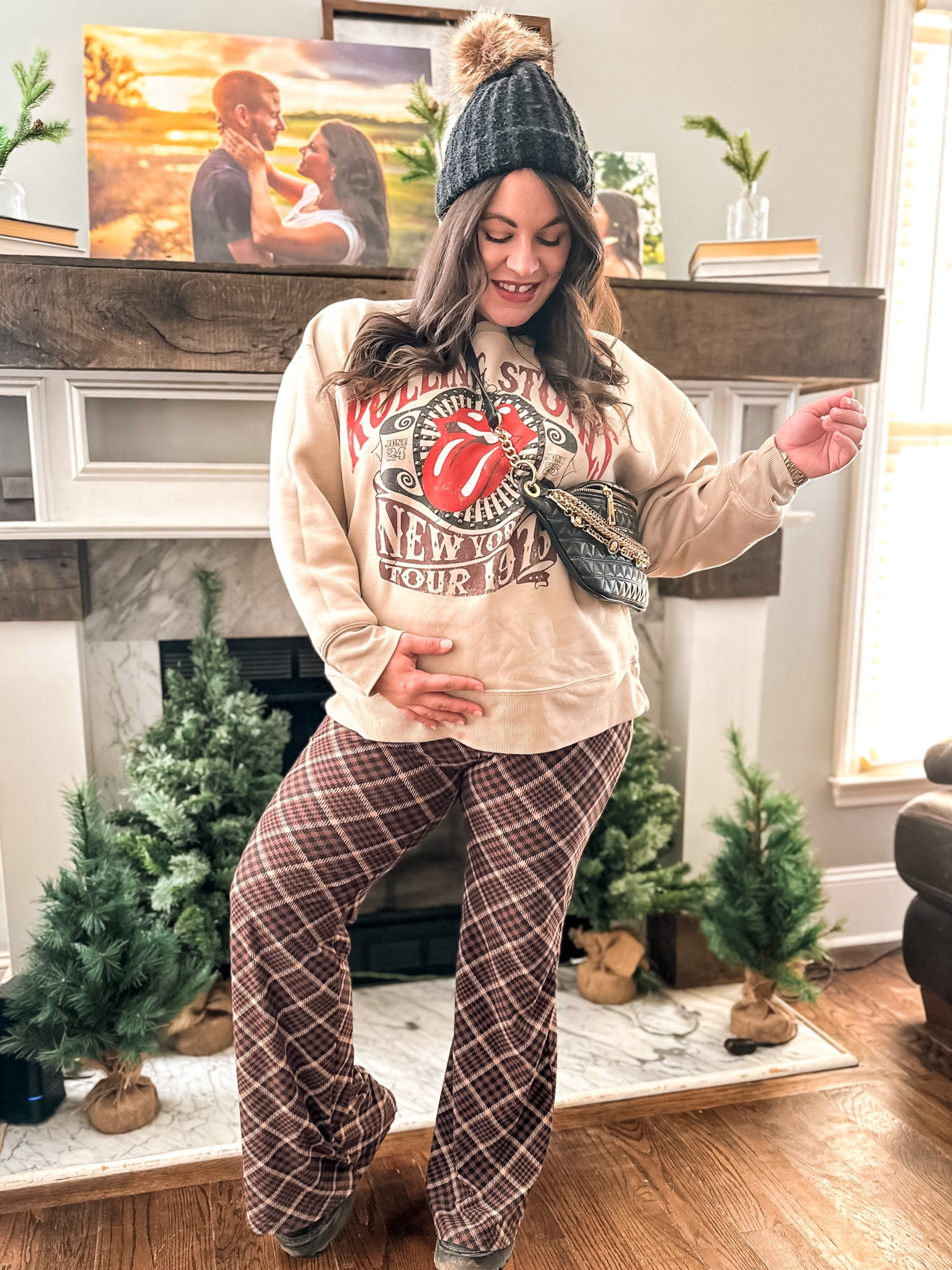 If I divide the cost of these pants. Y the number of times I’ve worn them, they probably cost be about 25 cents per wear at this point😂 
I sized up twice to give the bump plenty of room and they’re so comfortable. They are a little on the pony side for me but, considering I’m not even 5’, that’s nothing new.

#LTKFindsUnder50 #LTKSeasonal #LTKBump