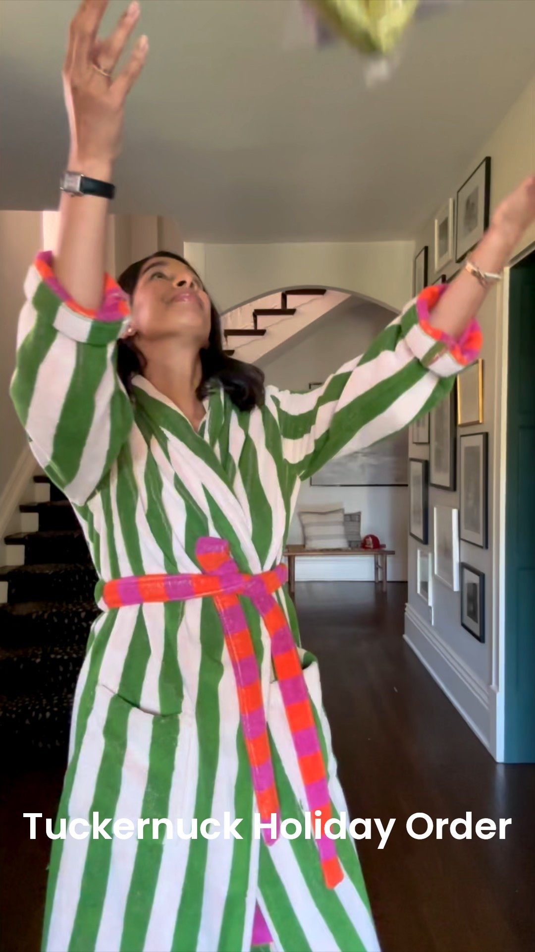 Tuckernuck holiday looks:

Green top - XS, could have done small
Green skirt - 4
Sequin Top - Small
Sequin Skirt - 4
Red dress - Small 

Try code ‘YOUROCK’ for 20% off!!!

#LTKParties #LTKOver40 #LTKHoliday