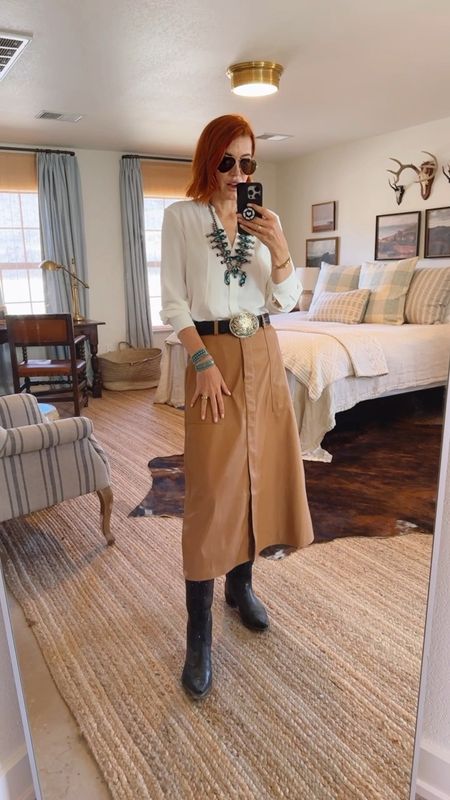 Watch this video to see how to style my new business casual look for the Fort Worth or Houston Rodeo! 

#LTKparties #LTKtravel #LTKworkwear