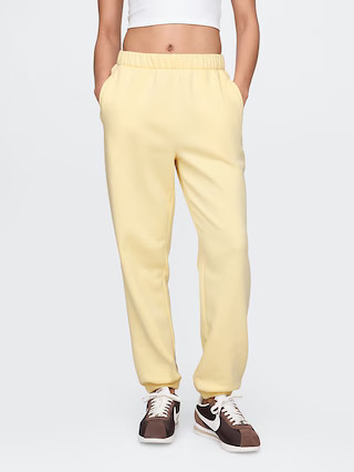 High Rise VintageSoft Boyfriend Joggers | Gap (US)