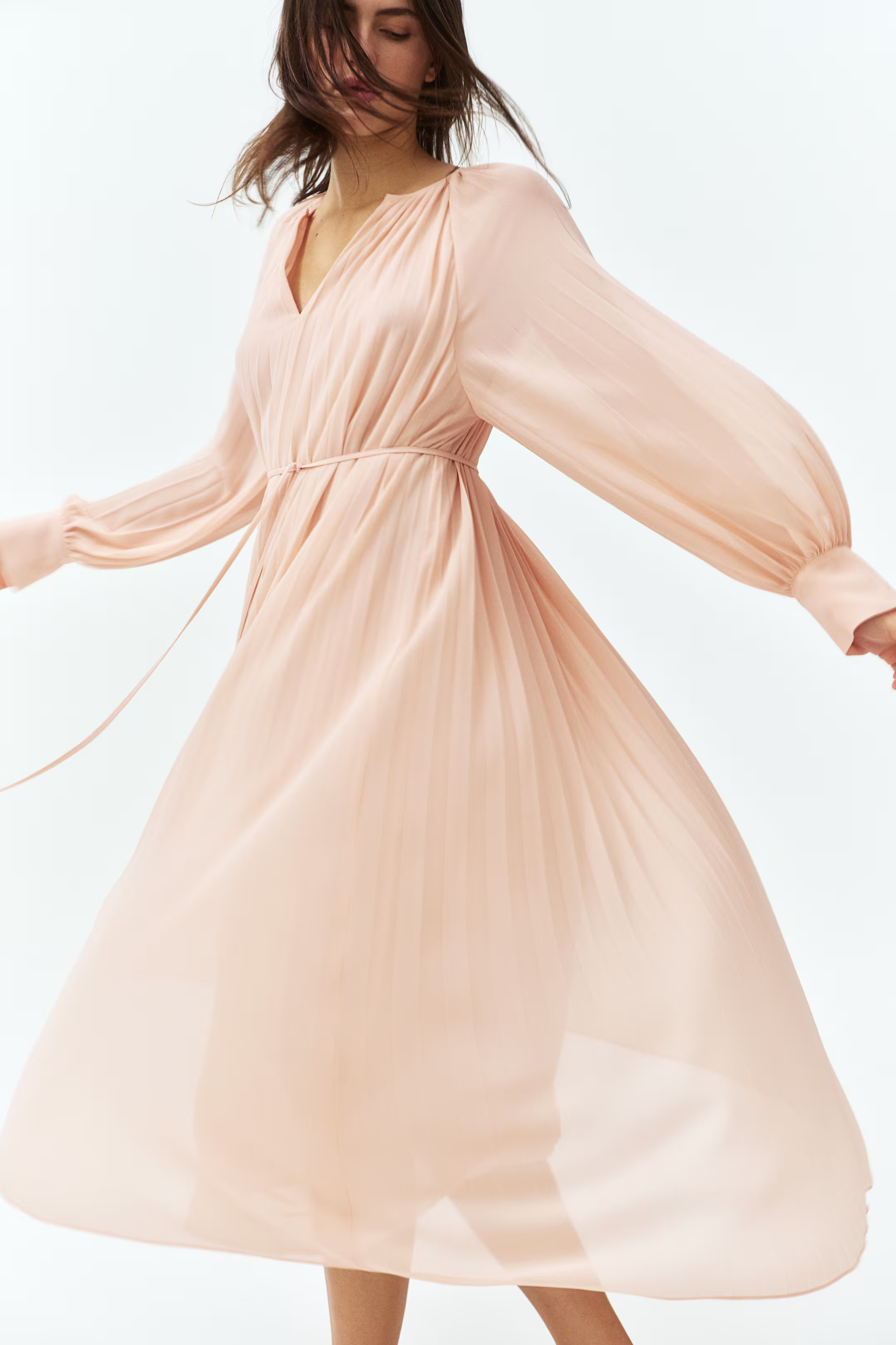 Pleated Chiffon Dress - Powder pink - Ladies | H&M CA | H&M (US + CA)