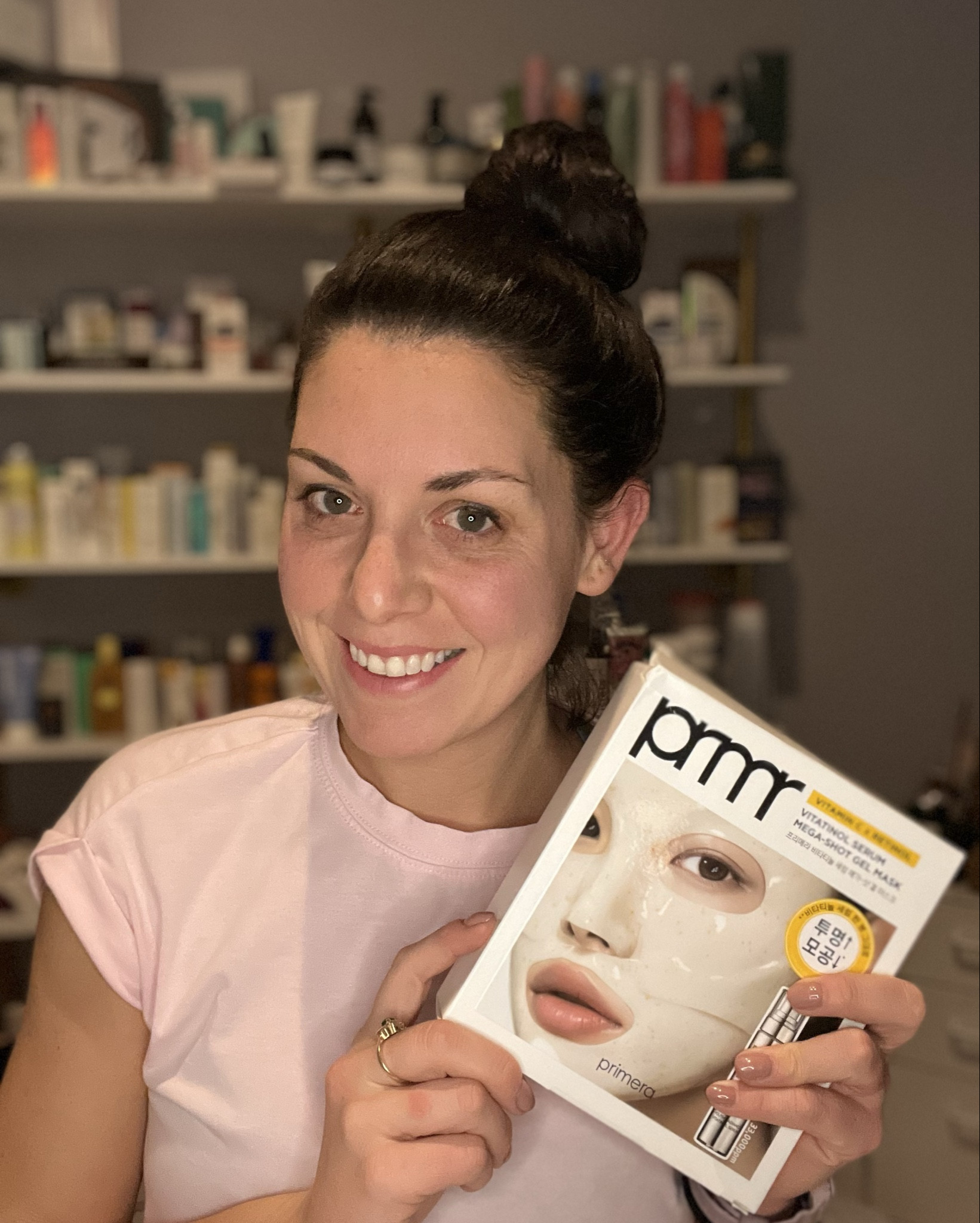 I’m not usually a huge fan of face masks, but this one really surprised me. So much so, that I thought it deserved a permanent spot on the grid. ⭐️⭐️⭐️⭐️⭐️

Comment mask, and I’ll send ya the link. Or just head to my LTK. 

It’s a “vitanol” mask, aka a combo of retinol and vitamin C. The brand says each mask contains a full bottle of their serum to plump, tighten, and brighten overnight (or at least three hours). 

I wore mine overnight, and was blown away by how dewy my typically dull and dry skin looked. More than 12 hours later, I was still glowing so much that the TV was reflecting off my forehead 😂 

The icing on the cake? It’s an incredible value—you get six for just $25. 

#LTKFindsUnder50 #LTKBeauty #LTKWatchNow