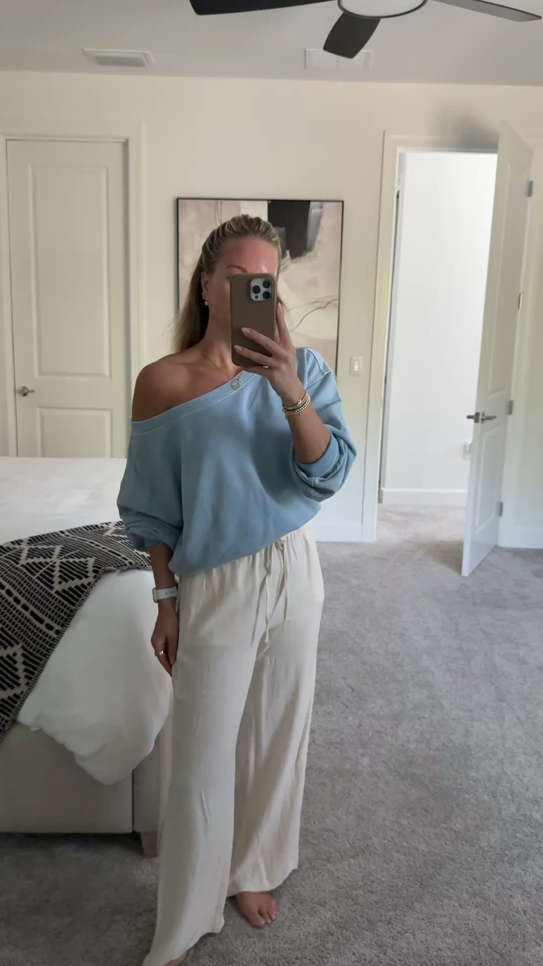 Linen blend pants from Amazon - I have several colors in these! Size small & the comfiest lounge sweatshirt from Aerie also size small 