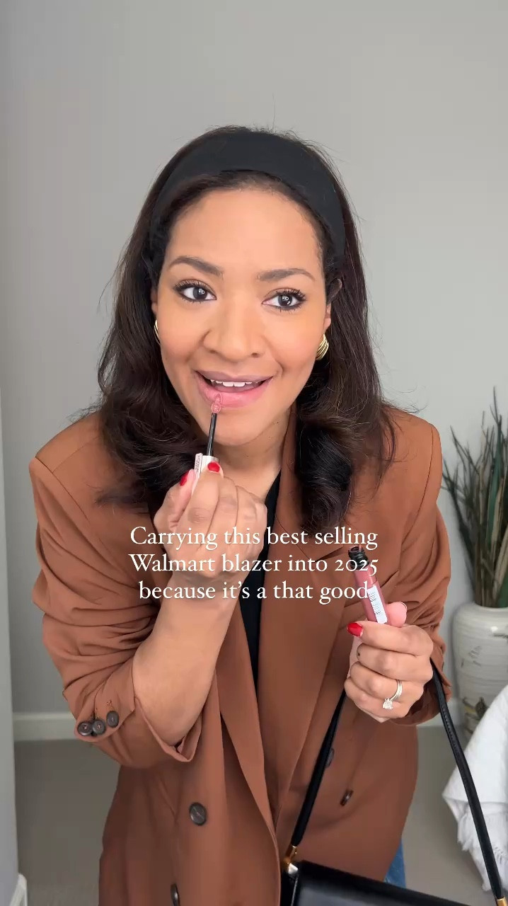 Medium in blazer. Size 27 regular in jeans 

#LTKFindsUnder50 #LTKFindsUnder100 #LTKStyleTip