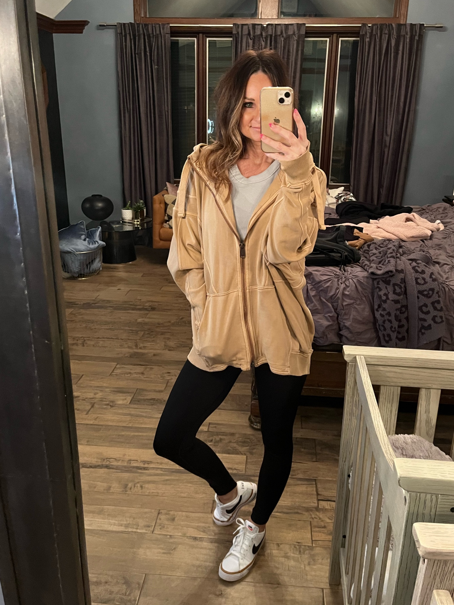 Casual outfit to run errands or lounge …
Aerie Leggings M
Tank M
Free People Hoodie XS (runs huge)
Nike Shoes 7.5

#LTKunder100 #LTKstyletip #LTKfit