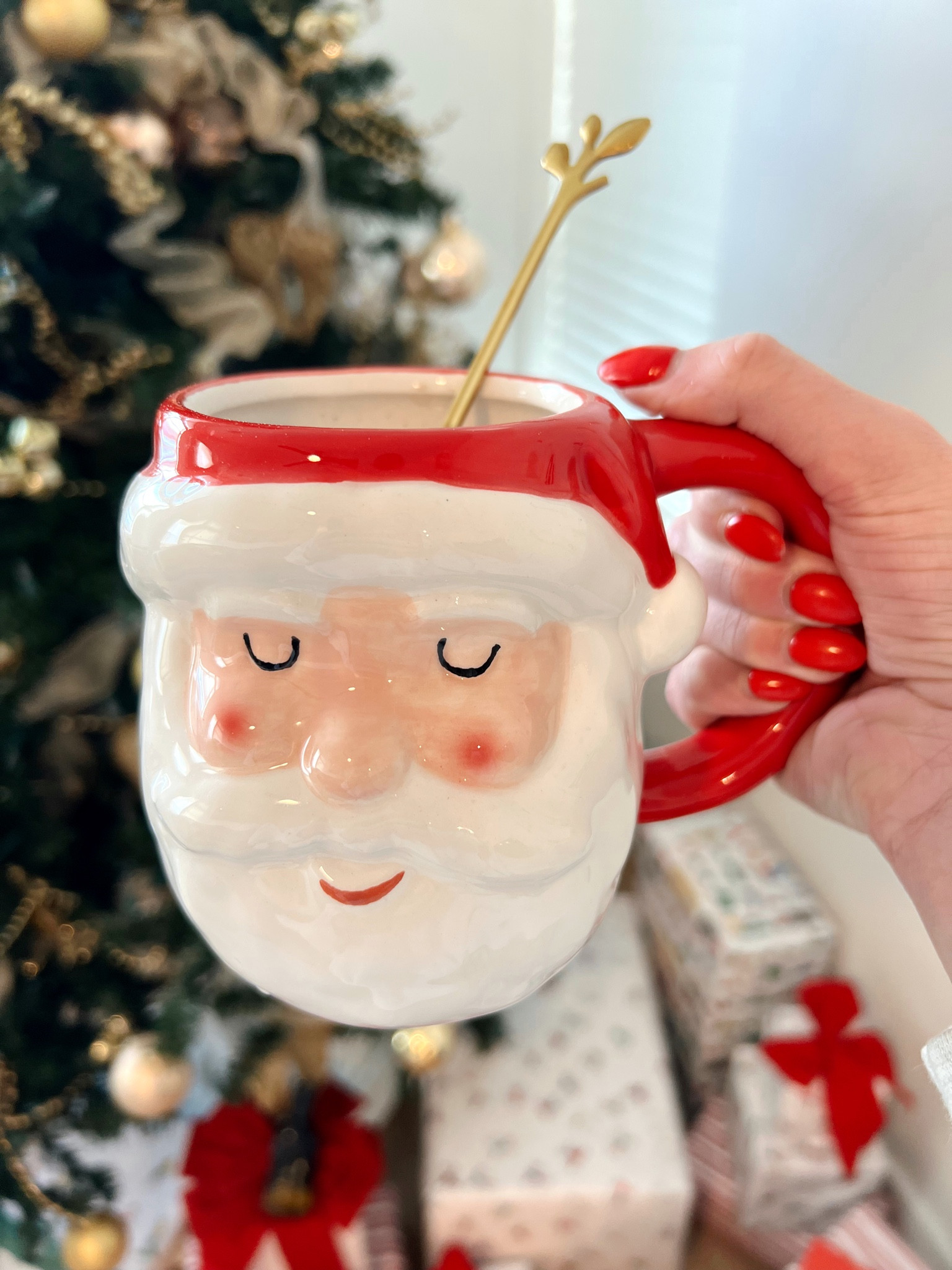 Santa Mug 

#LTKHoliday #LTKhome #LTKSeasonal