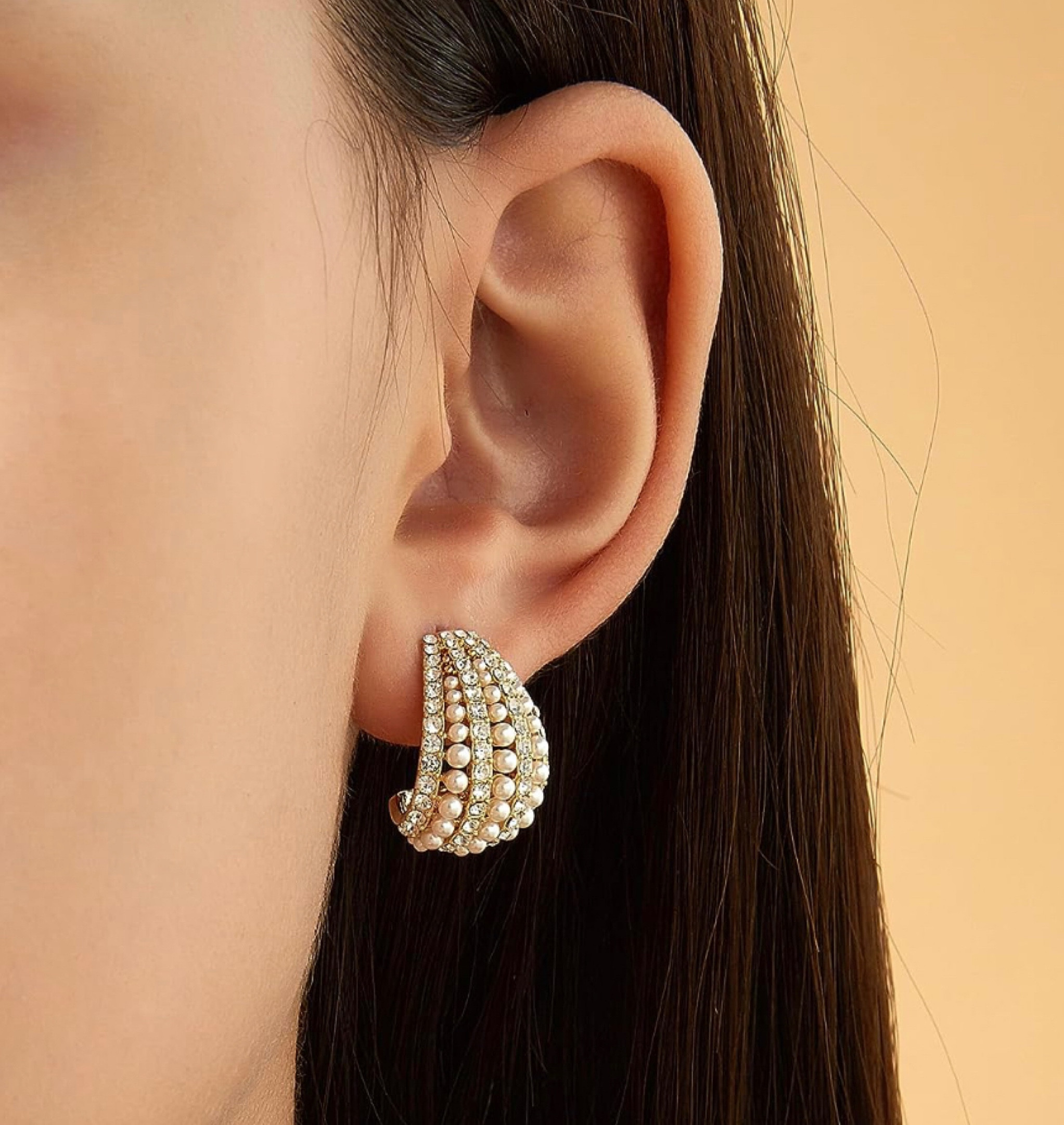 Statement gold earrings 

Statement jewelry, wedding guest accessories, studs, hoops, Huggies, concert jewelry, date night earrings, going out earring, cocktail earrings, Amazon


#LTKwedding #LTKworkwear #LTKparties