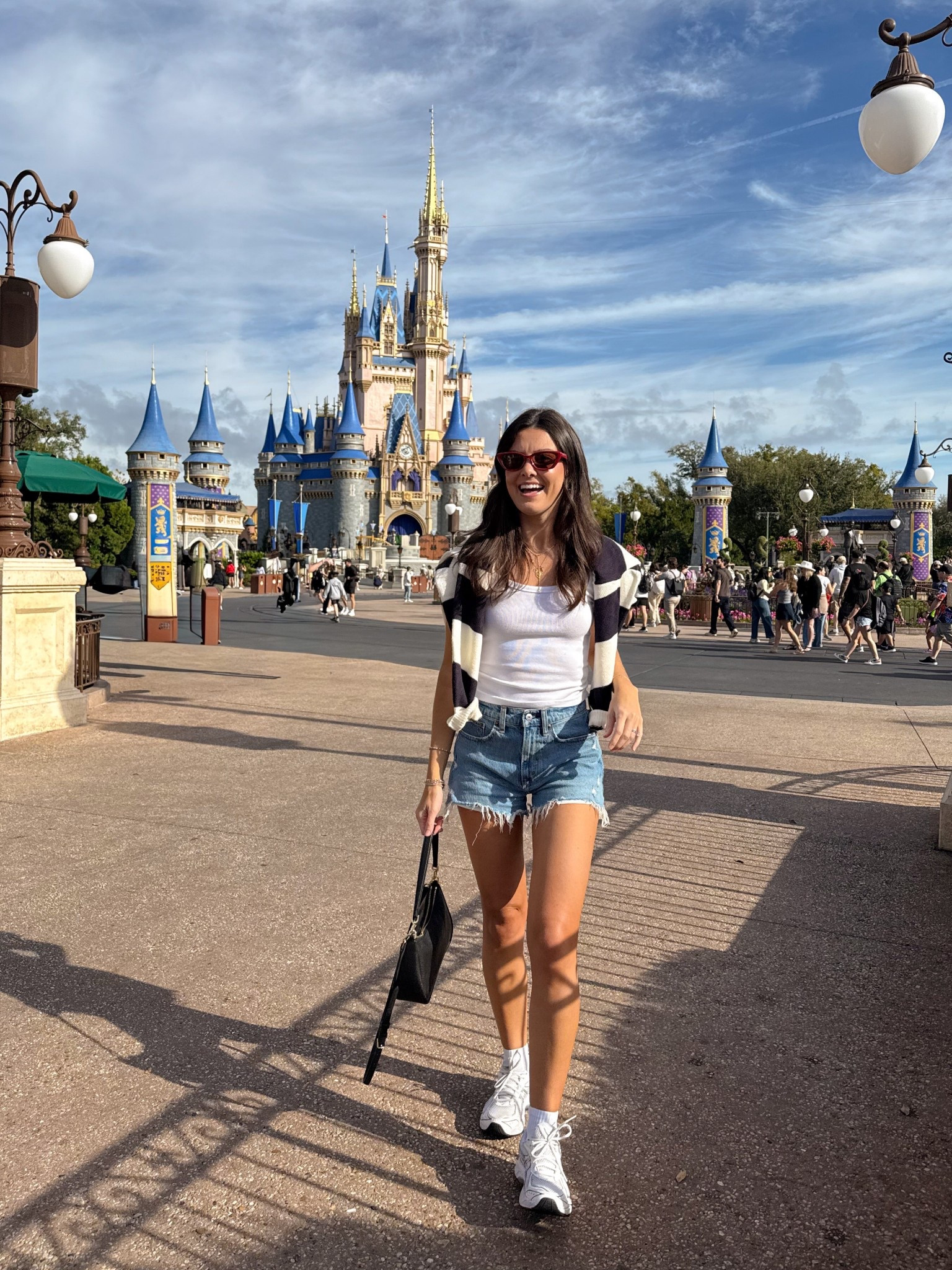 I’m 5’7” wearing small in the tank top and 25 in the shorts 

#LTKSeasonal #LTKTravel #LTKootd