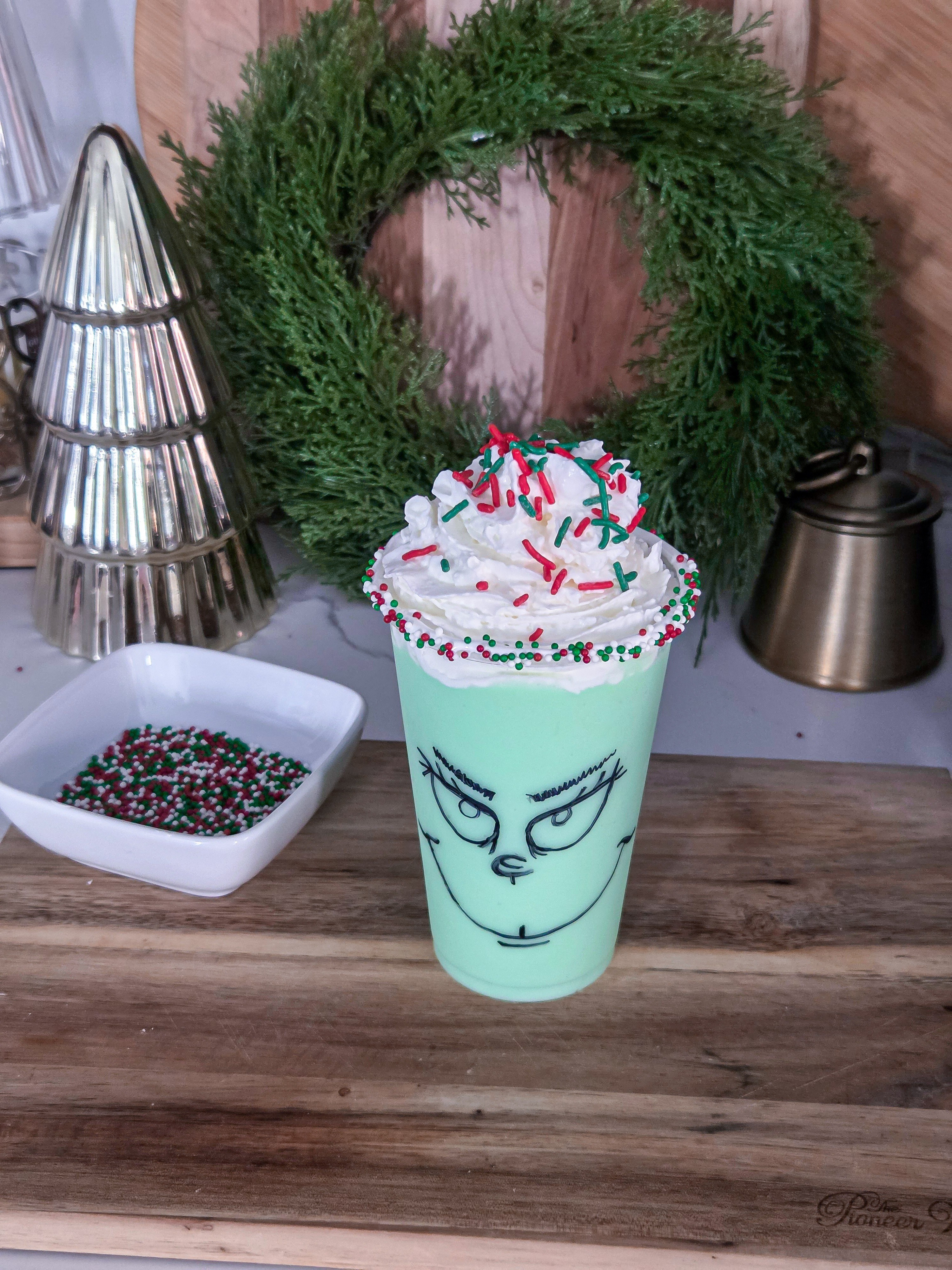Blended Grinch floats!

