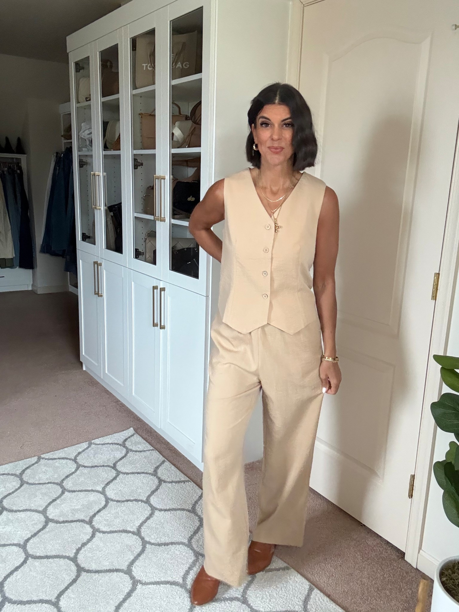 Size small in set

#LTKSeasonal