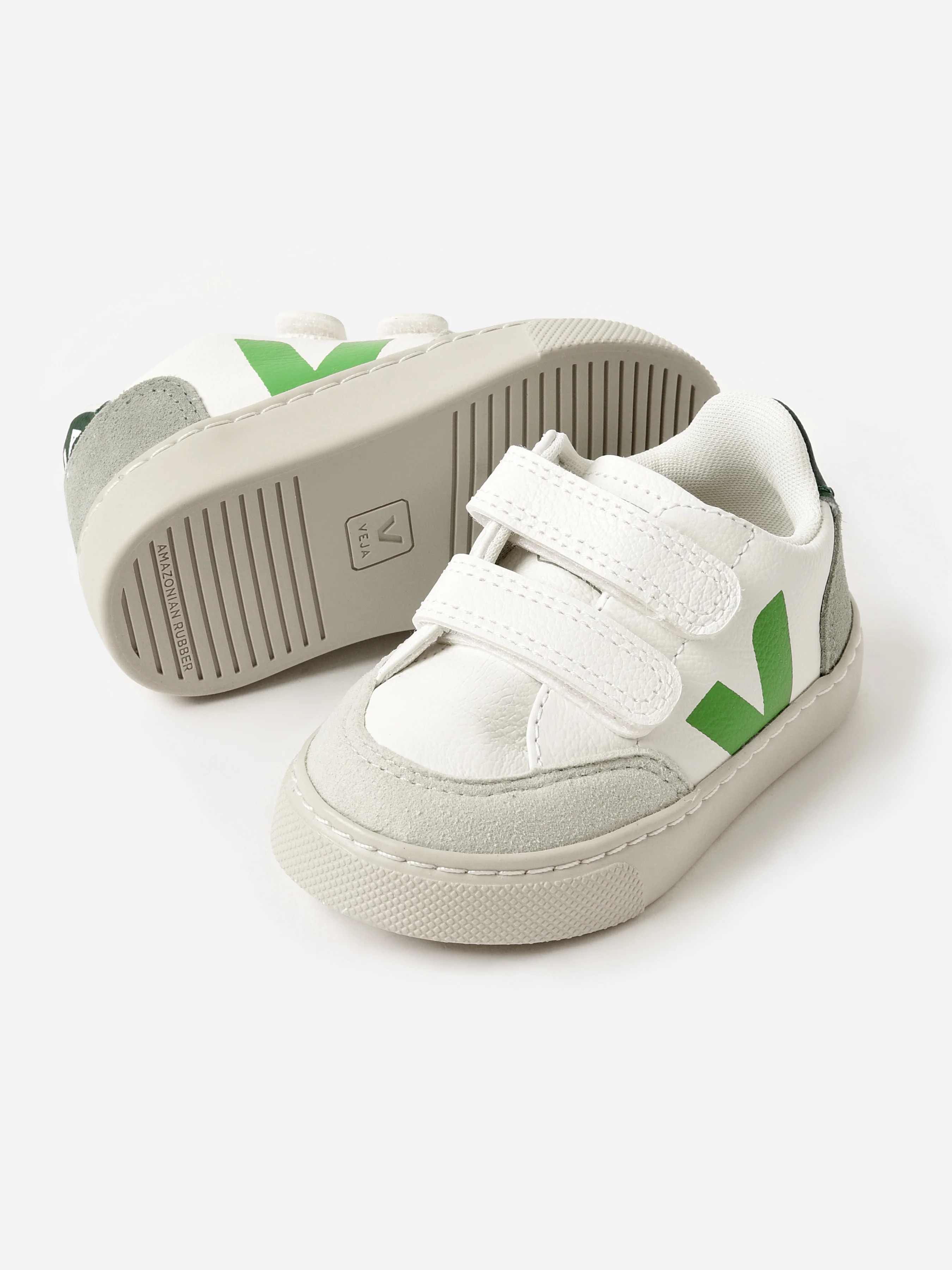 VEJA
                      
                     Kids' V-12 Chromefree Leather Sneaker | Saint Bernard