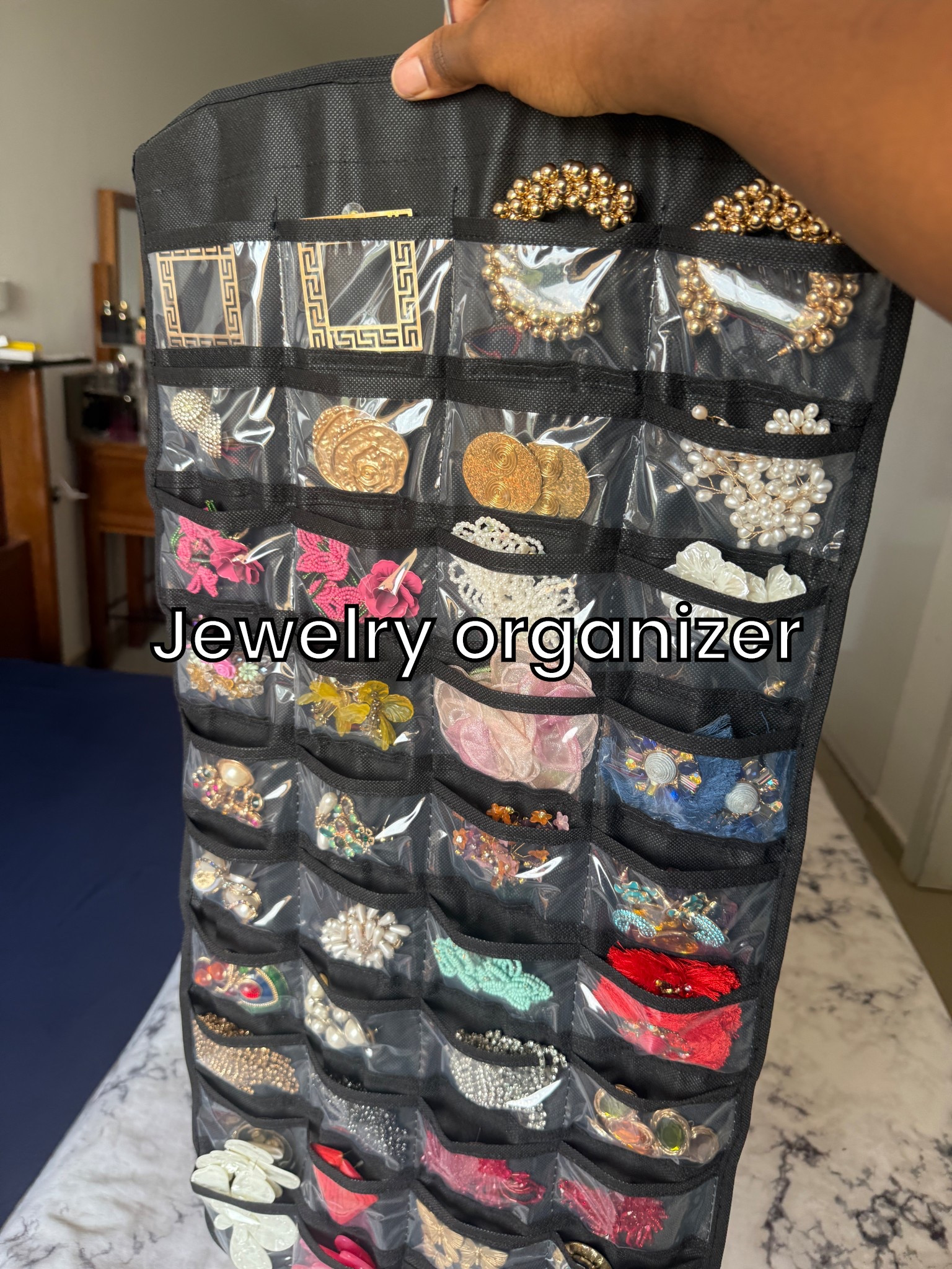 Hello hello my ladies!! I Know I know it has been so longgggg 😫. I’m still trying to reorganize my life and get back to what i love doing (sharing my outfits). On the subject of reorganizing, I bought this pockermt organizer for holding jewelry that I absolutely needed! Before this, all my jewelry was in boxes and it was something so hard to find them. So Glad i bought this and you can too 🥰😍❤️.. linked below

#LTKSummerEdit #LTKFindsUnder100 #LTKBeauty