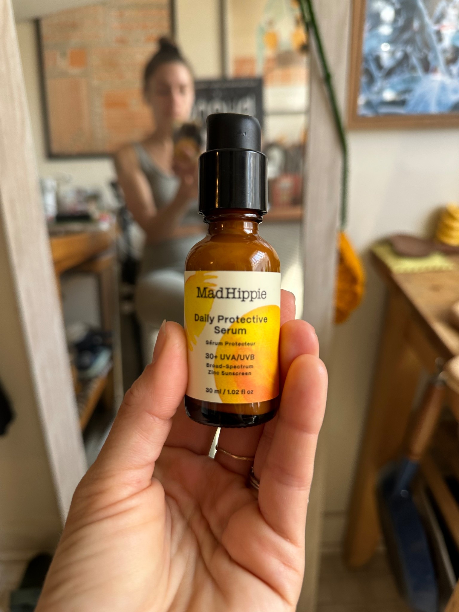 LOVE this light SPF that doesn’t have a bunch of chemicals 😍😍 my new fave 