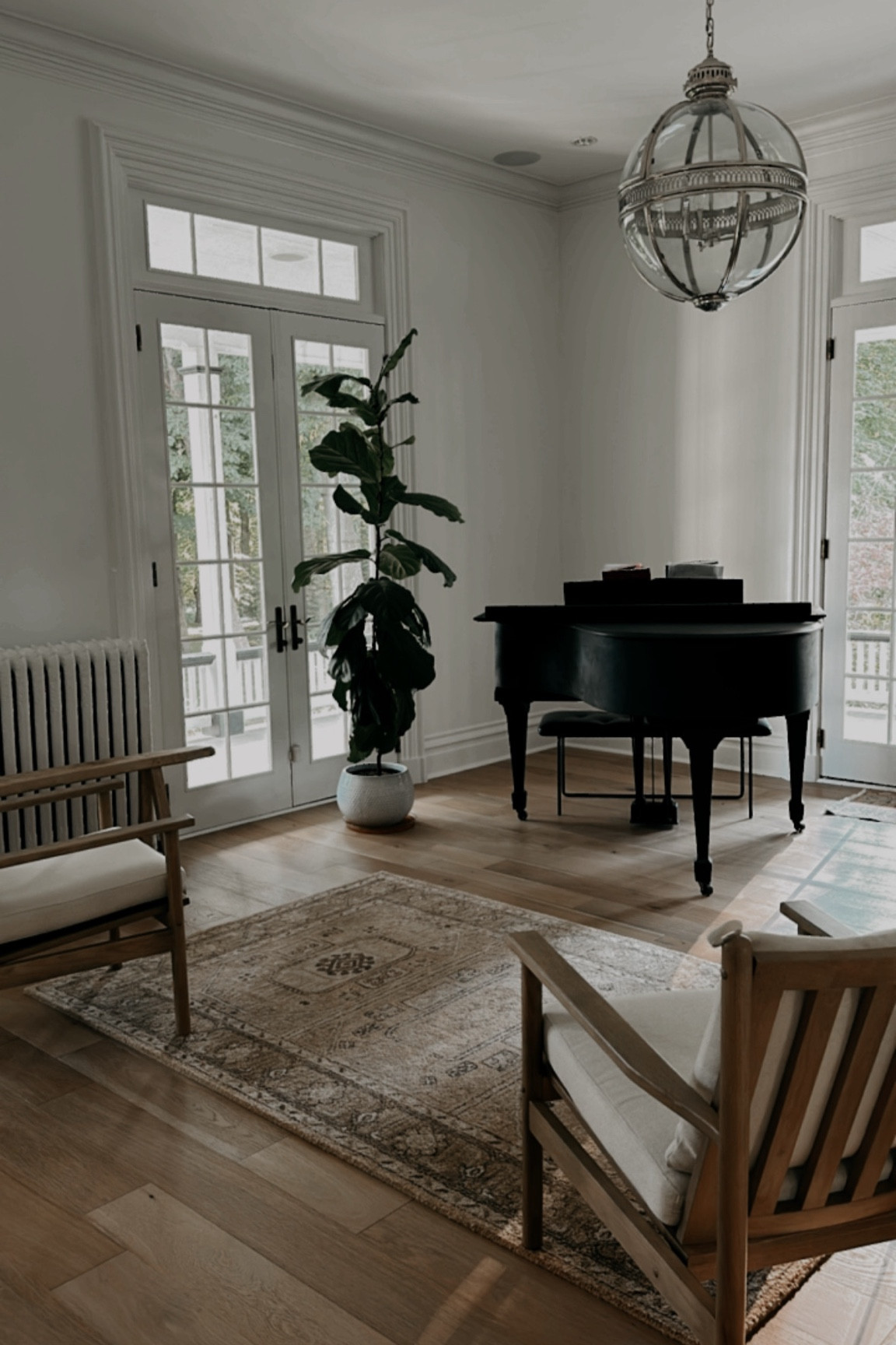 neutral home decor living room decor piano mcgee rug 
#mcgeeandco #neutralhome #myneutralhome #livingroomdecor 


#LTKSummerSales #LTKHome #LTKSeasonal