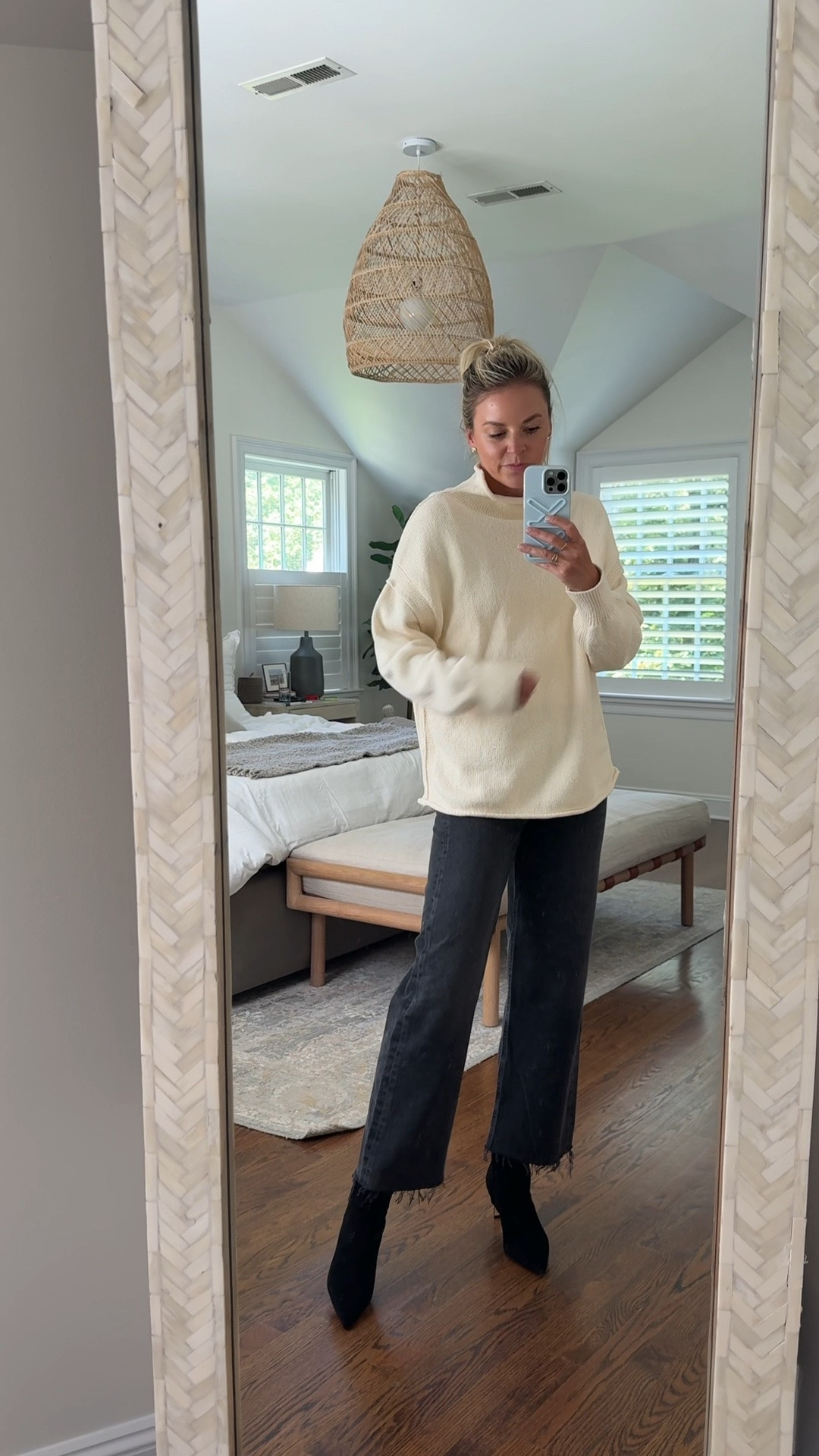 These booties are a keep! Super comfy and fit tts. I also grabbed this oversized cotton sweater in a 2nd color 
•XS sweater, runs oversized 
•26 jeans, tts, I’m 5’5
•booties fit tts 
•small bralette, tts 

fall shoes, black denim, fall sweater, Nordstrom anniversary sale, NSale

#LTKSaleAlert