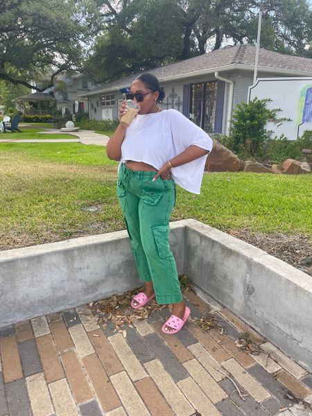Pants -  size medium 
Top-  size small 
Slides-  tts 

Spring outfit 
Summer outfit 
Vacation outfit 
Slides 
Sandals 
Cargo pants 
Sunnies 

Follow my shop @styledbylynnai on the @shop.LTK app to shop this post and get my exclusive app-only content!

#liketkit 
@shop.ltk
https://liketk.it/48Rgk

Follow my shop @styledbylynnai on the @shop.LTK app to shop this post and get my exclusive app-only content!

#liketkit 
@shop.ltk
https://liketk.it/4953r

Follow my shop @styledbylynnai on the @shop.LTK app to shop this post and get my exclusive app-only content!

#liketkit 
@shop.ltk
https://liketk.it/49c3V

Follow my shop @styledbylynnai on the @shop.LTK app to shop this post and get my exclusive app-only content!

#liketkit 
@shop.ltk
https://liketk.it/49LFo

Follow my shop @styledbylynnai on the @shop.LTK app to shop this post and get my exclusive app-only content!

#liketkit 
@shop.ltk
https://liketk.it/4agYT

#LTKstyletip #LTKshoecrush #LTKunder100