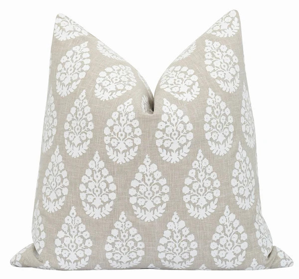 Macon Beige Floral Medallion Pillow | Land of Pillows