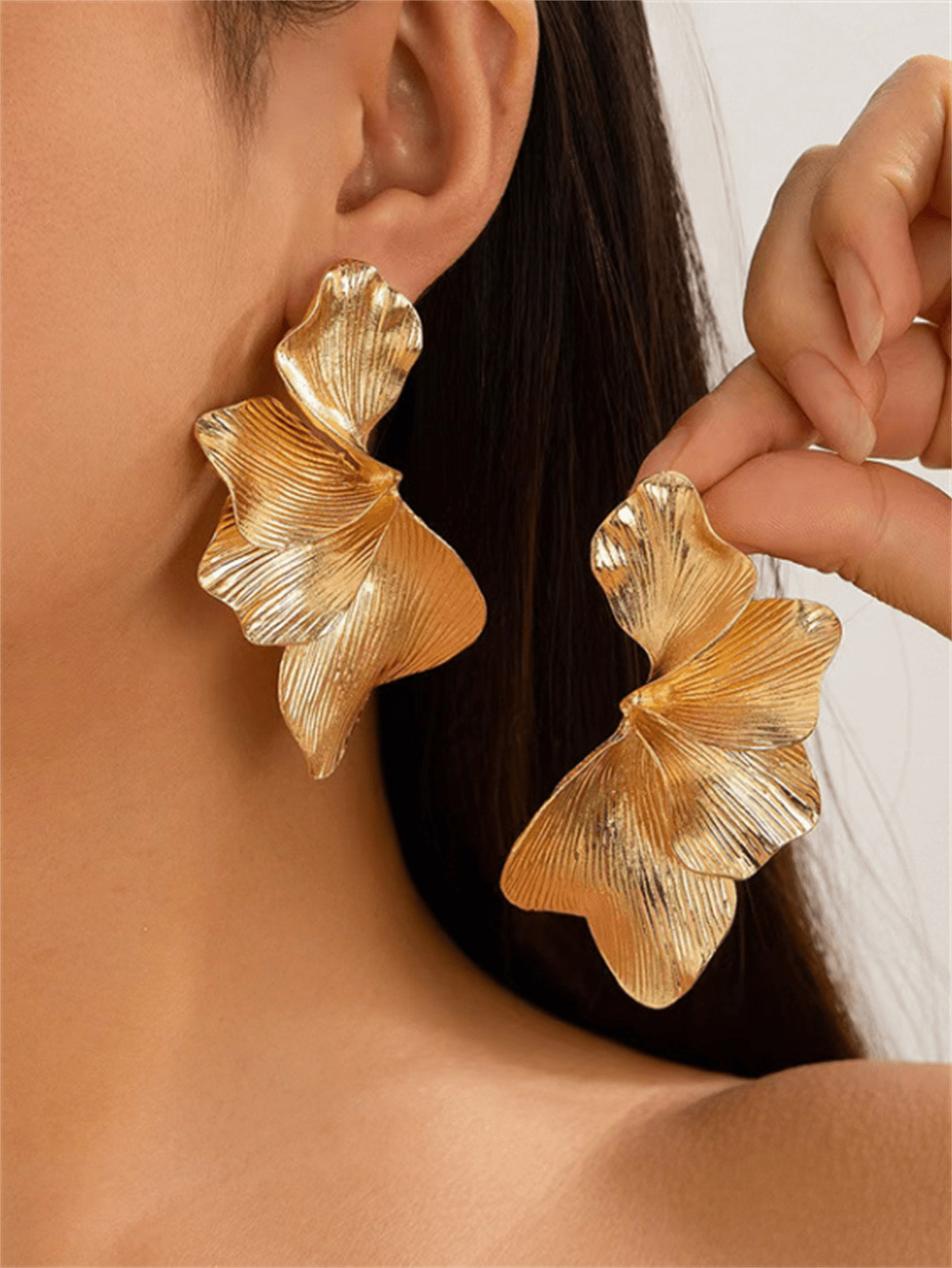 1 Pair Vintage Chunky Jewelry Exaggerated Textured Floral Petal Earrings, Half Flower Shape Earri... | SHEIN