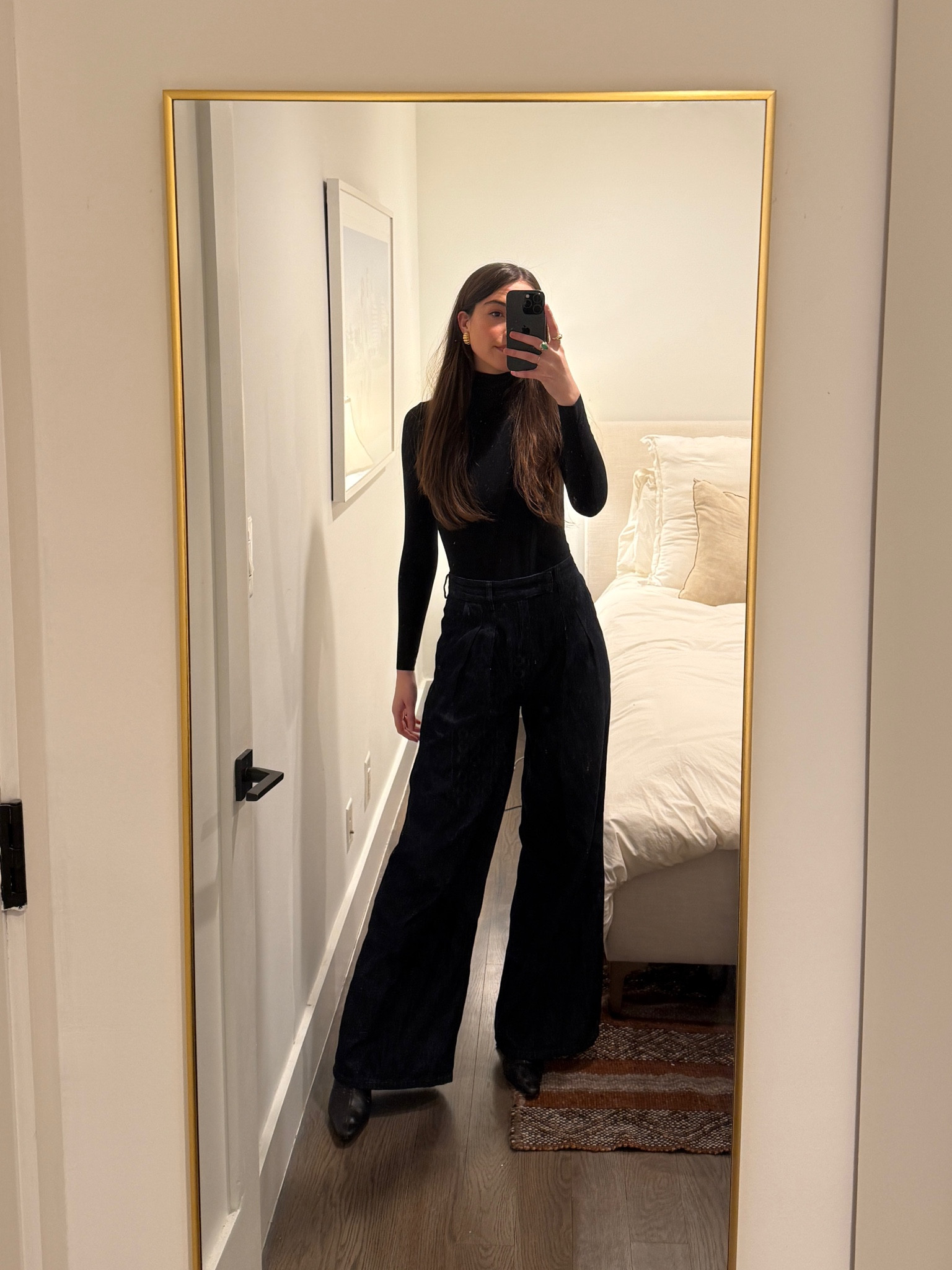 Friday night out 

#LTKShoeCrush #LTKSeasonal #LTKStyleTip