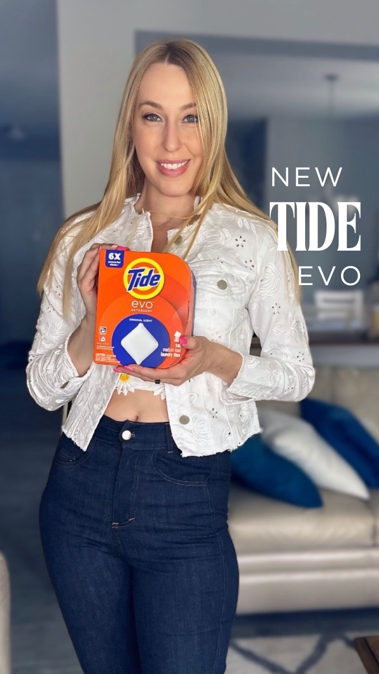 #TidePartner Can I share my new fav laundry hack with you?? 

The new Tide Evo Pods work fast, less mess and make my laundry feel much more fresh and clean. 

Get yours on Amazon today 

#TidePartner #RealLaundryMagic #ad @tidelundry
@amazon
