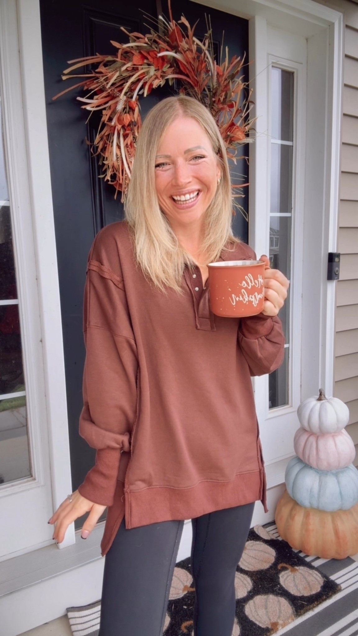 The cutest oversized pullover for fall 🍂 button quarter pullover with cute exposed seams, leggings friendly 

Wearing my true size small 