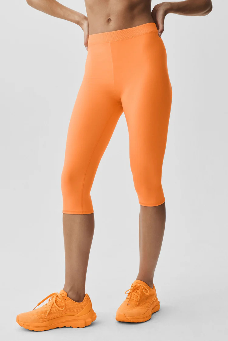Core2 ColorsBlackAthletic Heather GreyBack in StockLimited: Satsuma BreezeShop All5 ColorsCandy H... | Alo Yoga
