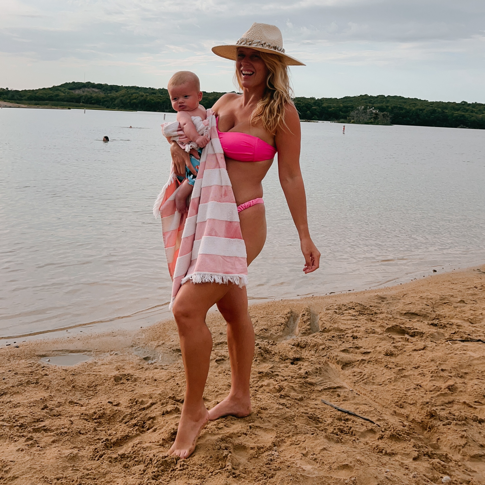 Pink swimsuit  💕



#LTKSwim #LTKFindsUnder50 #LTKTravel