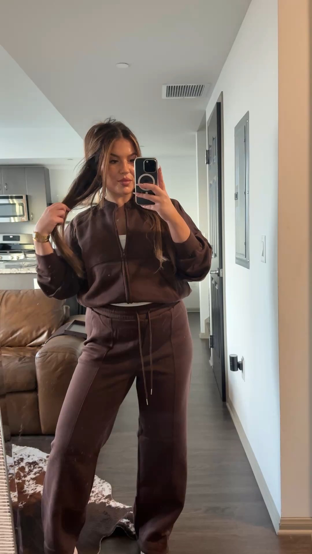 Sunday OOTD all from Amazon! Wearing my reg L in the loungewear set in color ‘Dark Brown’. Also linked accessories 💌




Loungewear set, sweatsuit, zip up sweatshirt, Amazon basics, sneakers, denim purse

#LTKMidsize