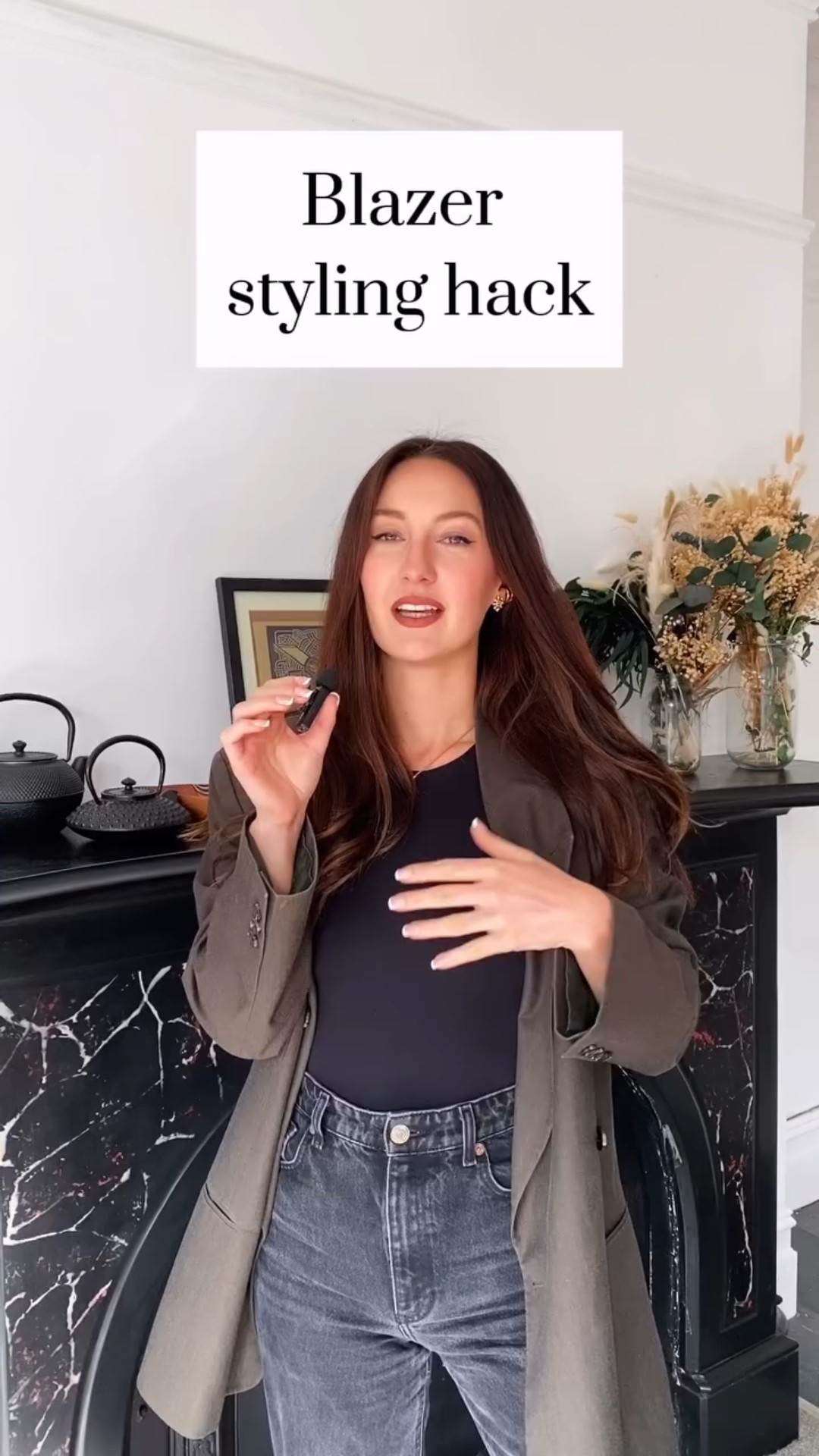 A little winter styling trick I saw on the @sheerluxe TikTok and had to share 🫶 If you love the look of a blazer but can’t face freezing through it, try layering a fine knit cardigan *underneath*. It keeps you warm but still gives that smooth, tailored front with no bulk.

I’ve linked my edit of cardigans + blazers that actually work for this hack here: https://liketk.it/5qrZ ✨ Comment EDIT if you’d like me to DM it to you.

#FashionHack #StylingTips #WinterOutfits #EffortlessStyle #ChicLayering #WardrobeEssentials #BlazerStyle #SmartCasual #FashionInspo #StyleEdit #SheerLuxe #AutumnStyle #FallFashion #LTKFall #LTKEdit