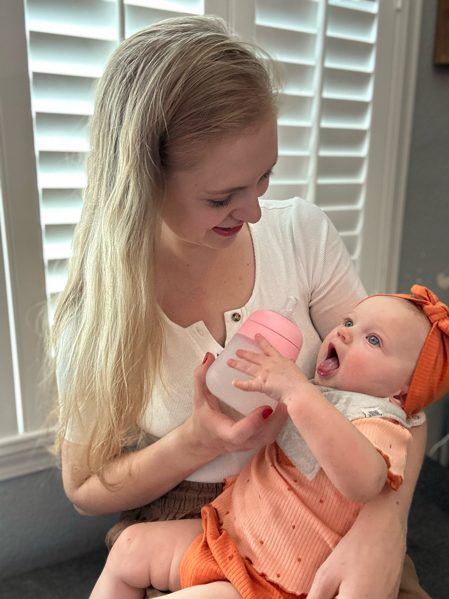 Nanobebe baby bottles! 
So easy to use and silicone softness for breastfed babies. Come in 5oz and 9 oz.
Comes in multiple colors as well! 


#LTKbaby #LTKfamily #LTKbump