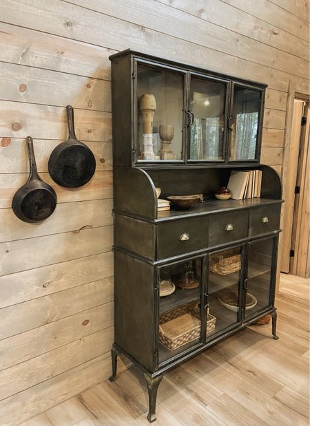 Black metal antique cabinet 🖤

Vintage | home | kitchen | cottage

#LTKhome