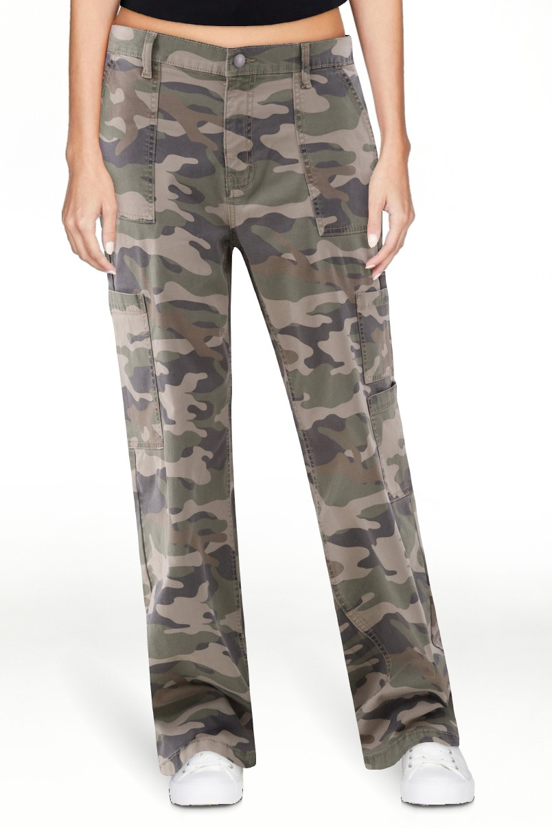 No Boundaries Wide Leg Cargo Pants, 31.5'' Inseam, Women's | Walmart (US)