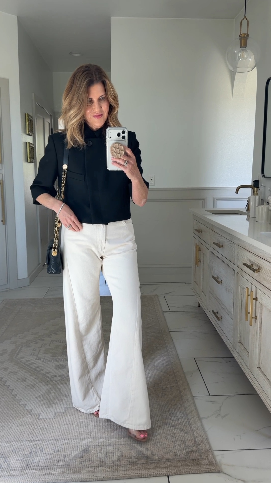 Size small cropped Zara blazer
Size 27 jeans 

#LTKOver40