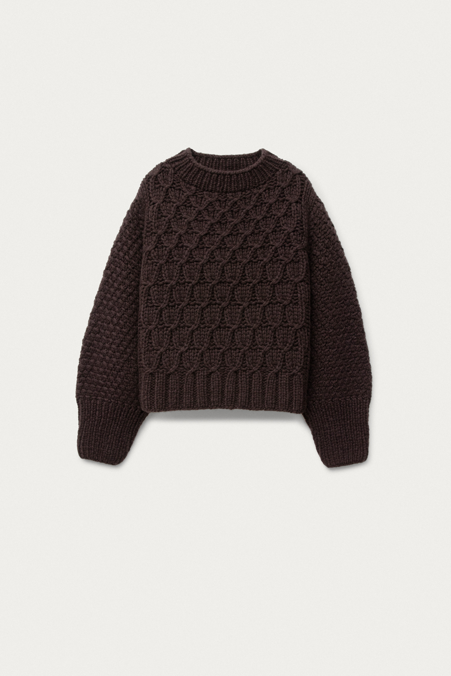 HOPE


Cashmere Sweater | Iris von Arnim