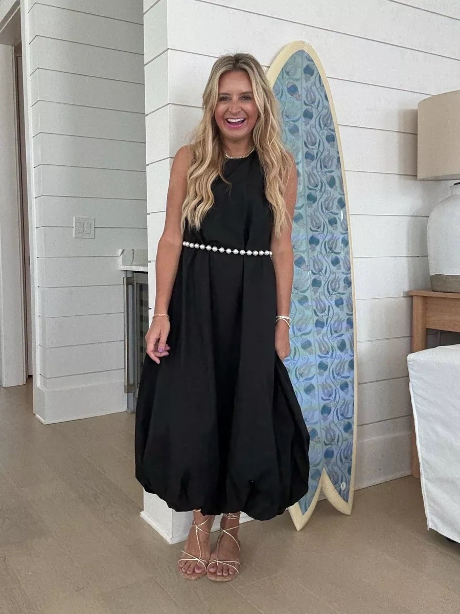 LBD for the win

#LTKSeasonal #LTKFindsUnder100 #LTKStyleTip