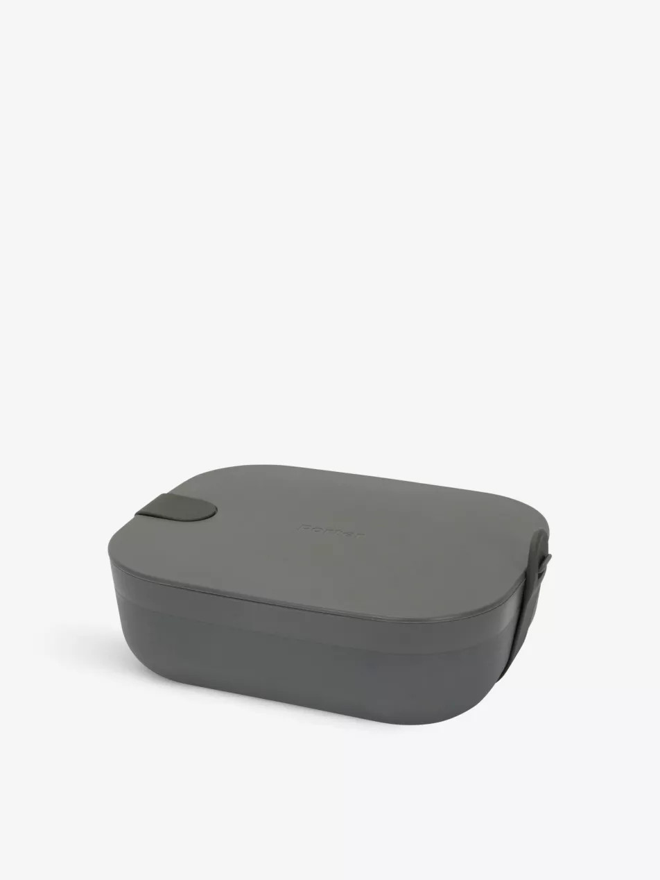 The Porter plastic lunch box 21cm | Selfridges