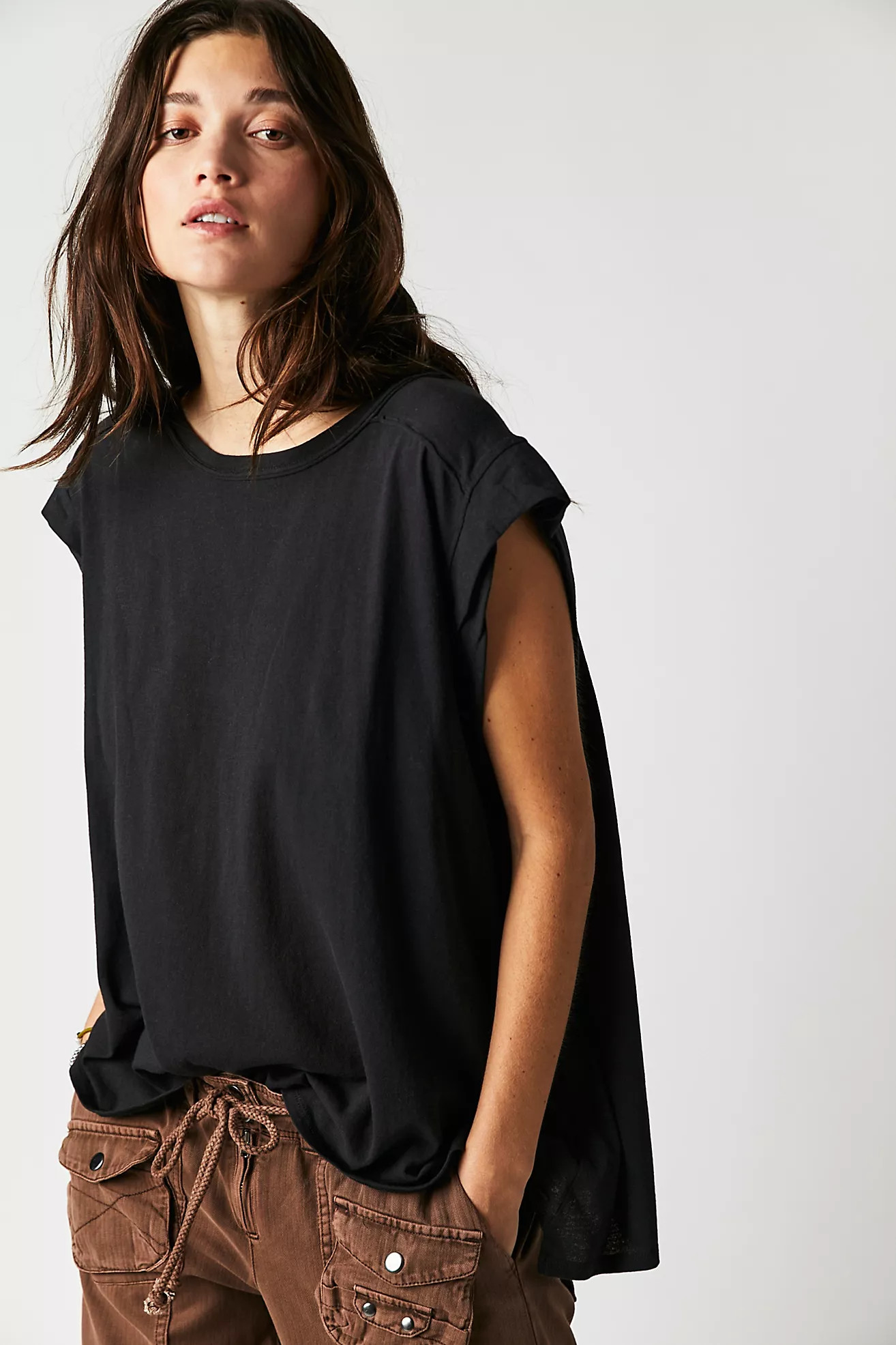 Naomi Tee | Free People (Global - UK&FR Excluded)