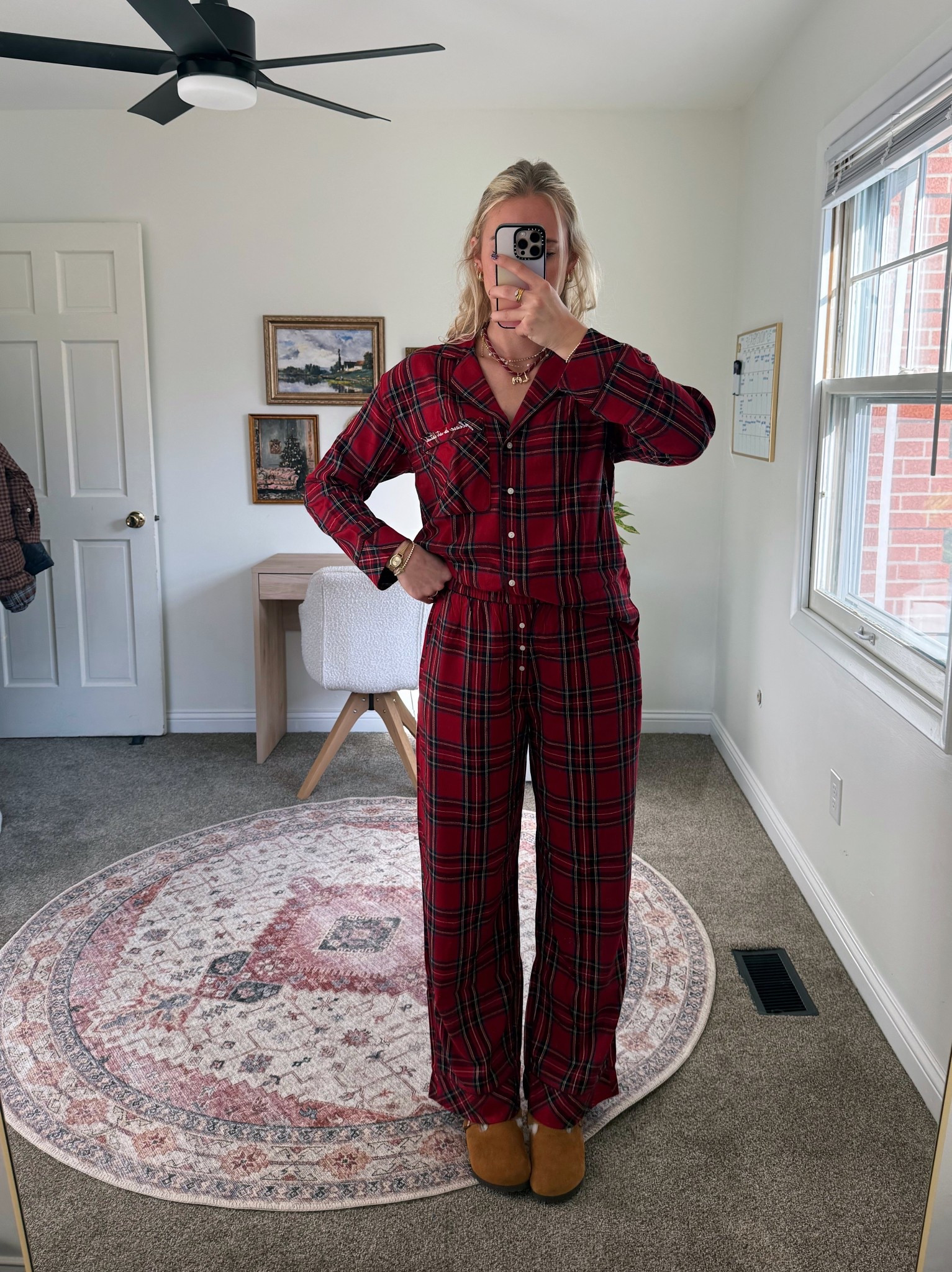 Good morning 🎄🧑🏼‍🎄❄️ small in the top & medium in the pants!