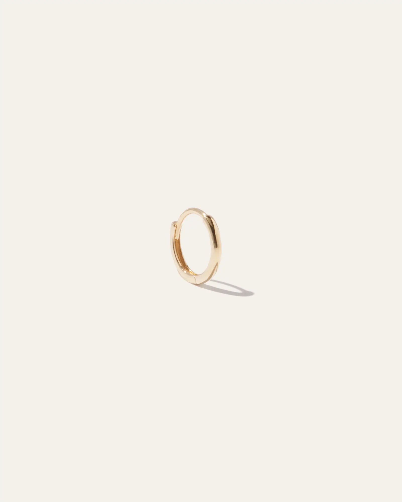 14k Gold Solo Mini Hoop | Quince | Quince