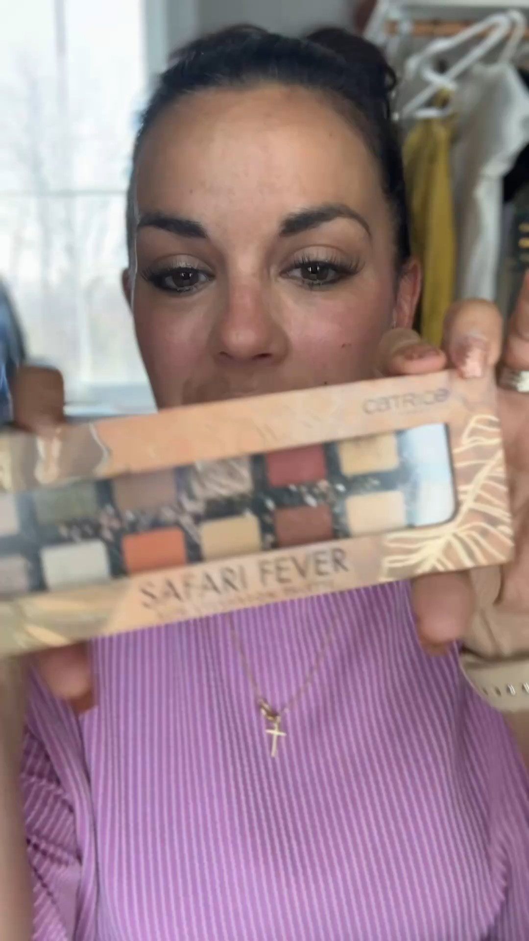 This $ palette is STUNNING!
Vibrant pigment, smooth shimmer, and buttery mattes—all in one slim compact. Inspired by nature, perfect for day or night looks. Vegan, cruelty-free, and free of harsh ingredients. Your new fave go-to!
#EyeshadowPalette #VeganBeauty #CrueltyFreeMakeup #CatriceCosmetics #MakeupTok #BeautyOnABudget #NatureInspired #EyeshadowLooks #CleanBeauty #TikTokFinds