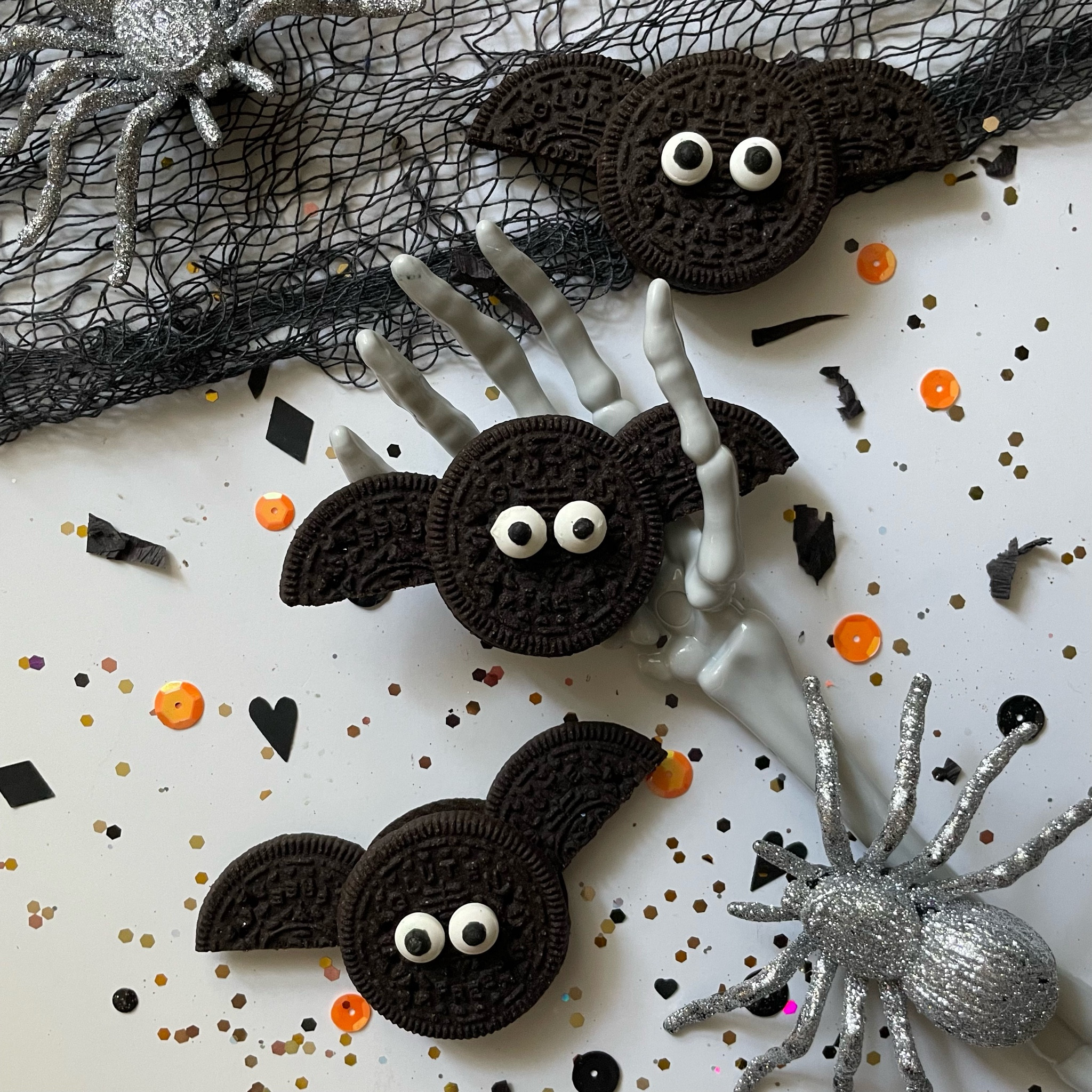 🦇 Everything to make the EASIEST cookie bats! 🦇 Make these for any Halloween party, class party, or for your own family!

#LTKSeasonal #LTKkids #LTKHalloween