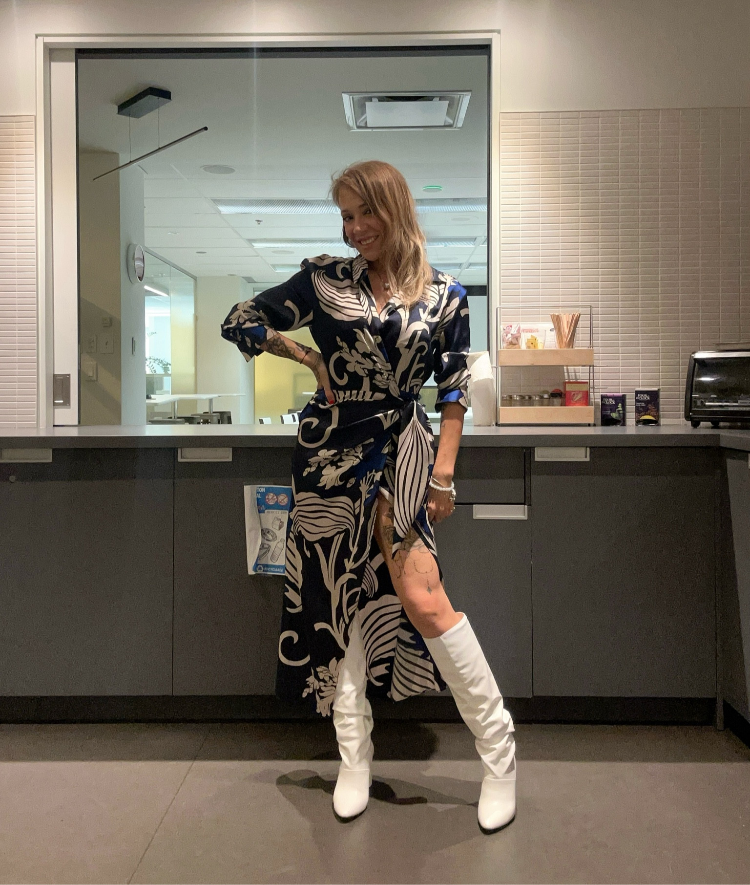 Outfit of the day 👌🏻
- - - 
The dress is an old collection from Zara but I tried to find similar items here.

#LTKcanada #LTKstyletip #LTKworkwear