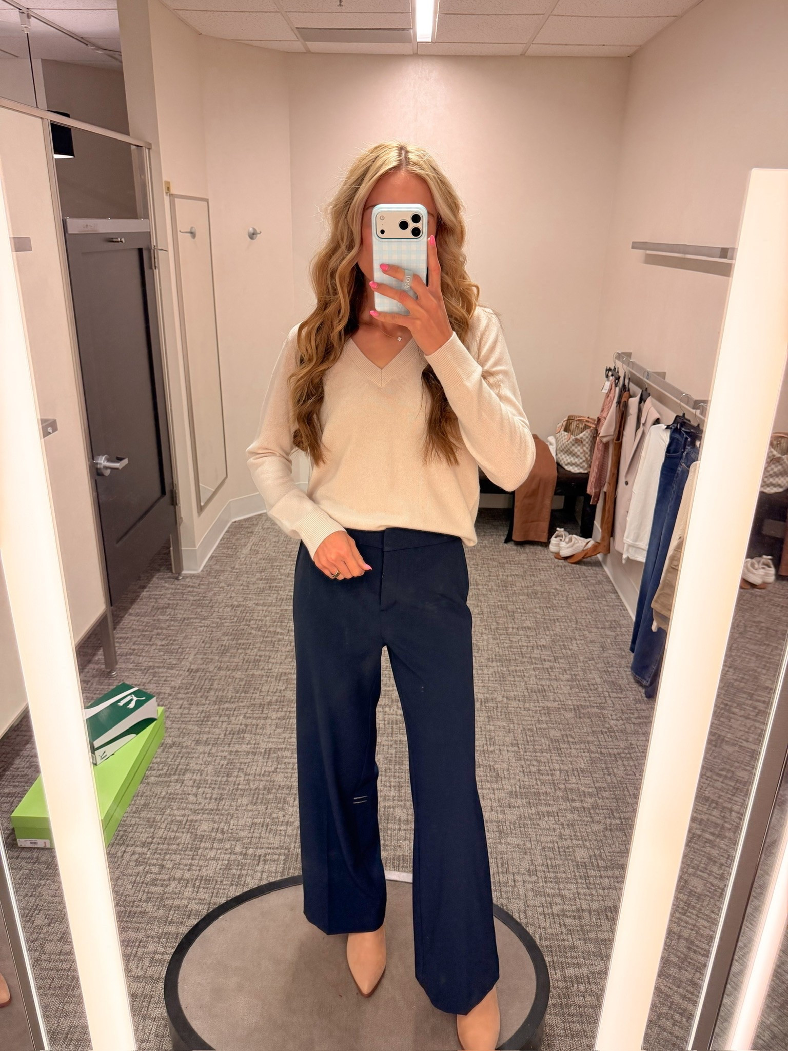 this cashmere sweater and trouser combo from the Nordstrom sale is exactly what my work wardrobe needed — soft, polished, easy to wear
Sweater true to size small, trousers small. 5'9" for reference

#LTKSaleAlert #LTKWorkwear