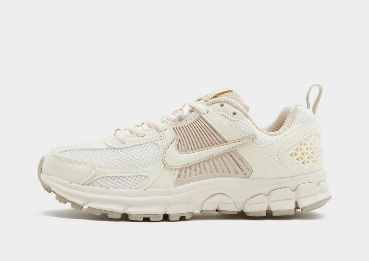 Nike Zoom Vomero 5 Junior | JD Sports (UK)