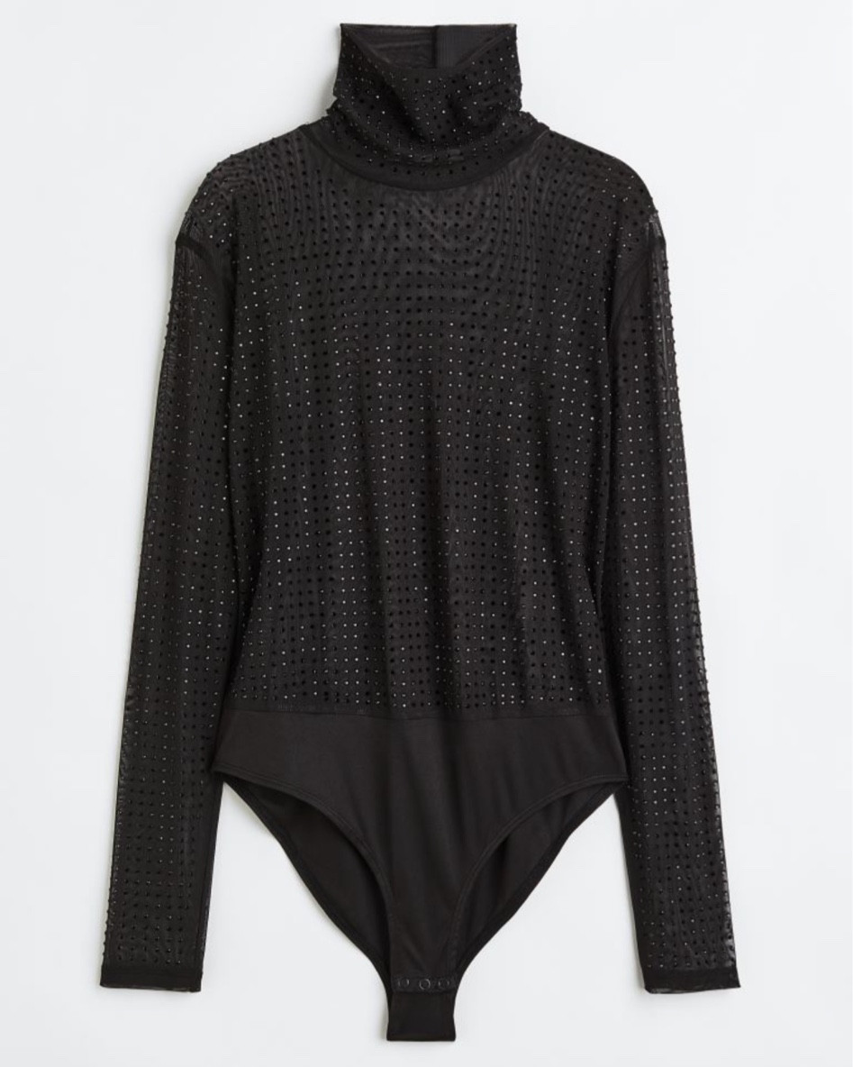 Sequin bodysuit, turtleneck, turtleneck bodysuit, black bodysuit, black turtleneck, glittery bodysuit

#LTKunder50 #LTKHoliday #LTKstyletip
